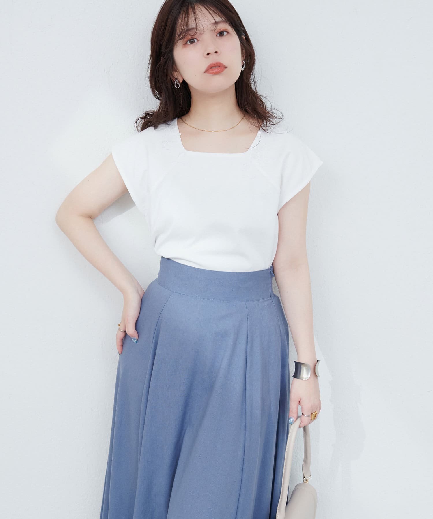 natural couture(ナチュラルクチュール) 【WEB限定】花柄レーススクエアネックTシャツ