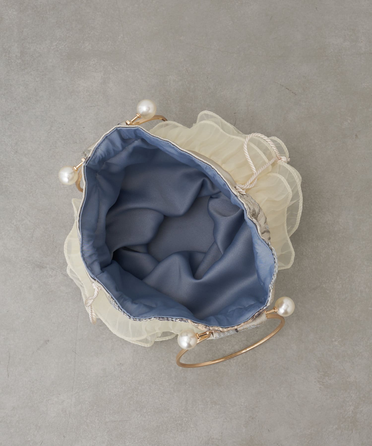 Lattice(ラティス) 【人気の為再入荷】【和装におすすめ】刺繍花柄巾着バッグ