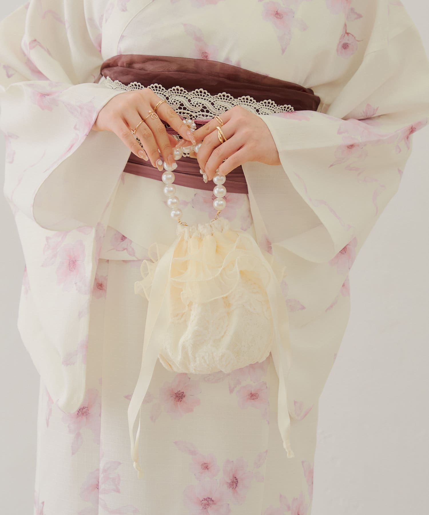 Lattice 巾着 ☆美品 media_7a1052ab8cf85b0f9e2ea7eb