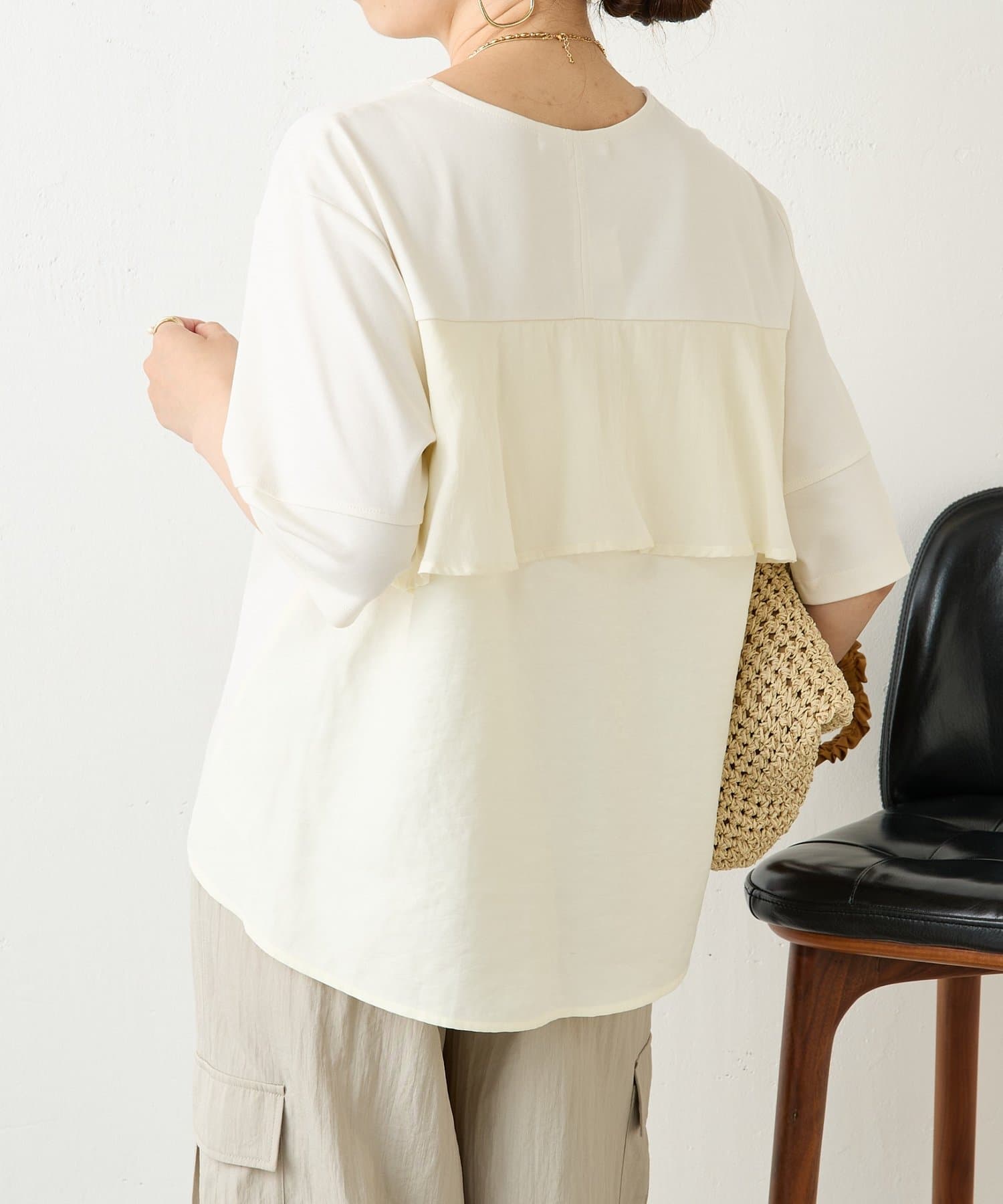 Jena　espace merveilleux(ジェナ　エスパスメルヴェイユ) 異素材バックフレアカットソー