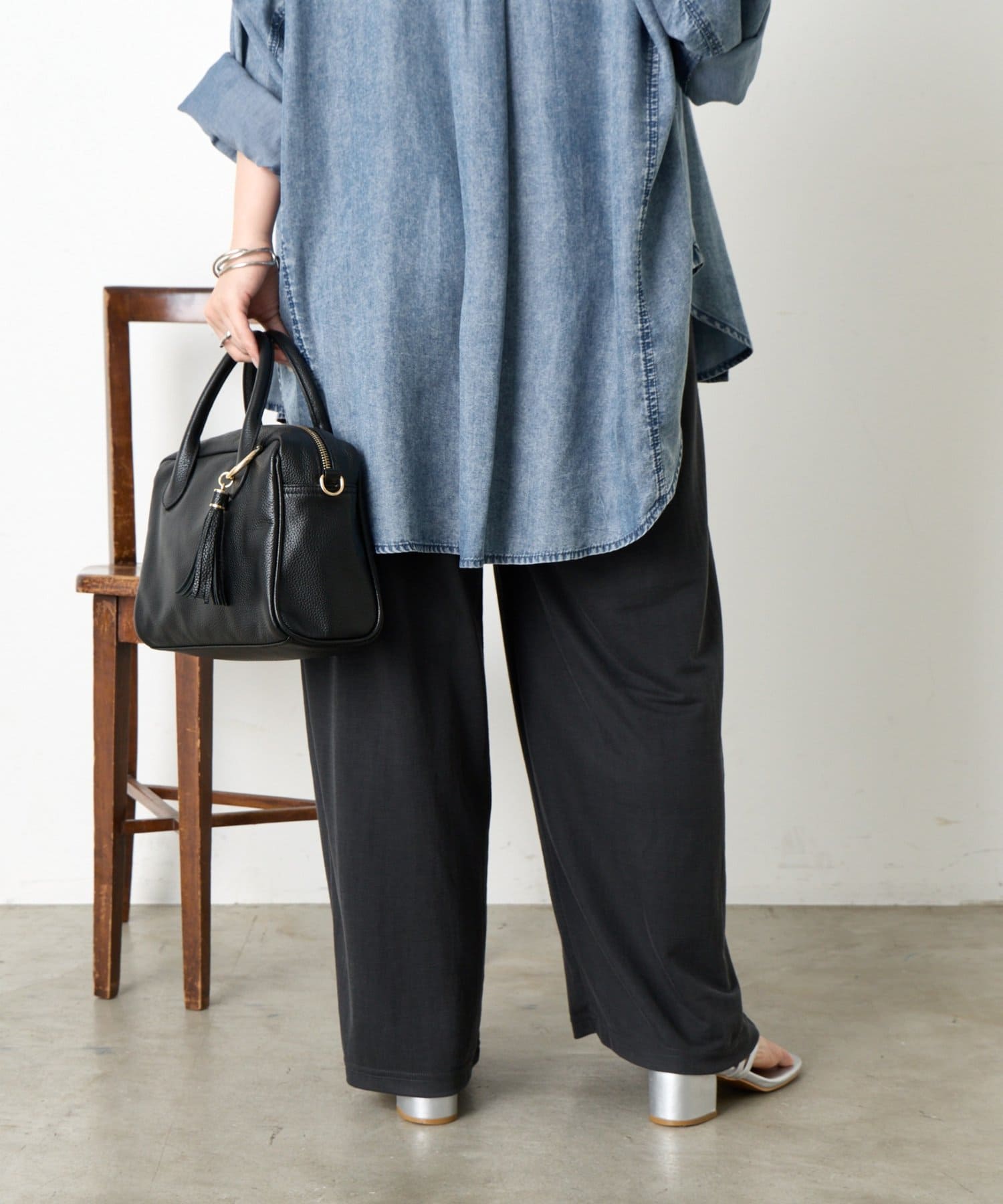 Jena　espace merveilleux(ジェナ　エスパスメルヴェイユ) ワイドリラックスパンツ