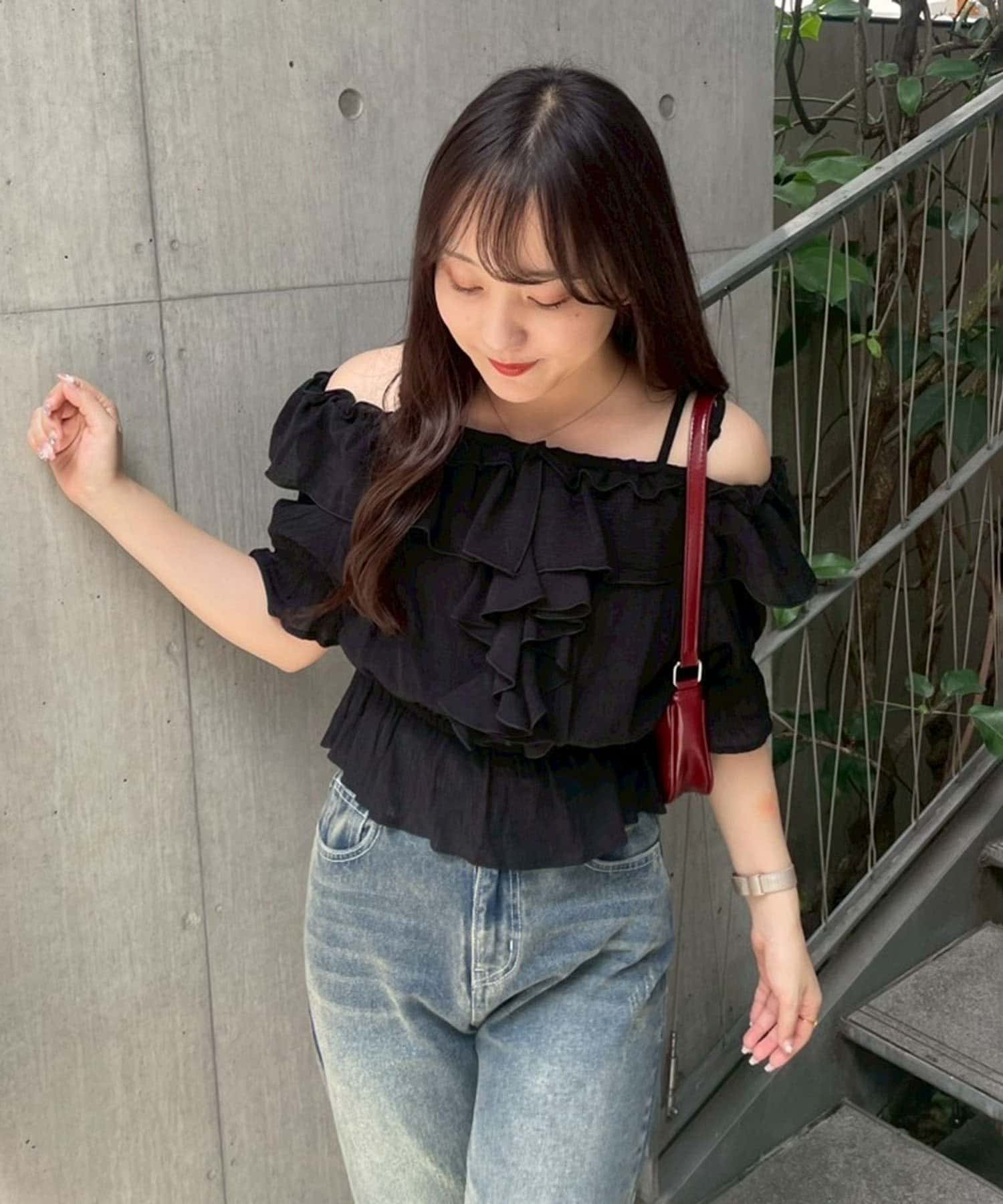 NICE CLAUP / OLIVE des OLIVE OUTLET(ナイスクラップ  / オリーブ デ オリーブ アウトレット) 【continuer】2WAYフリルブラウス