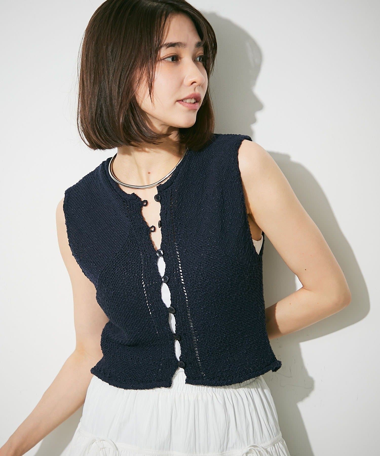 NICE CLAUP / OLIVE des OLIVE OUTLET(ナイスクラップ  / オリーブ デ オリーブ アウトレット) 【continuer】フロントボタンベスト