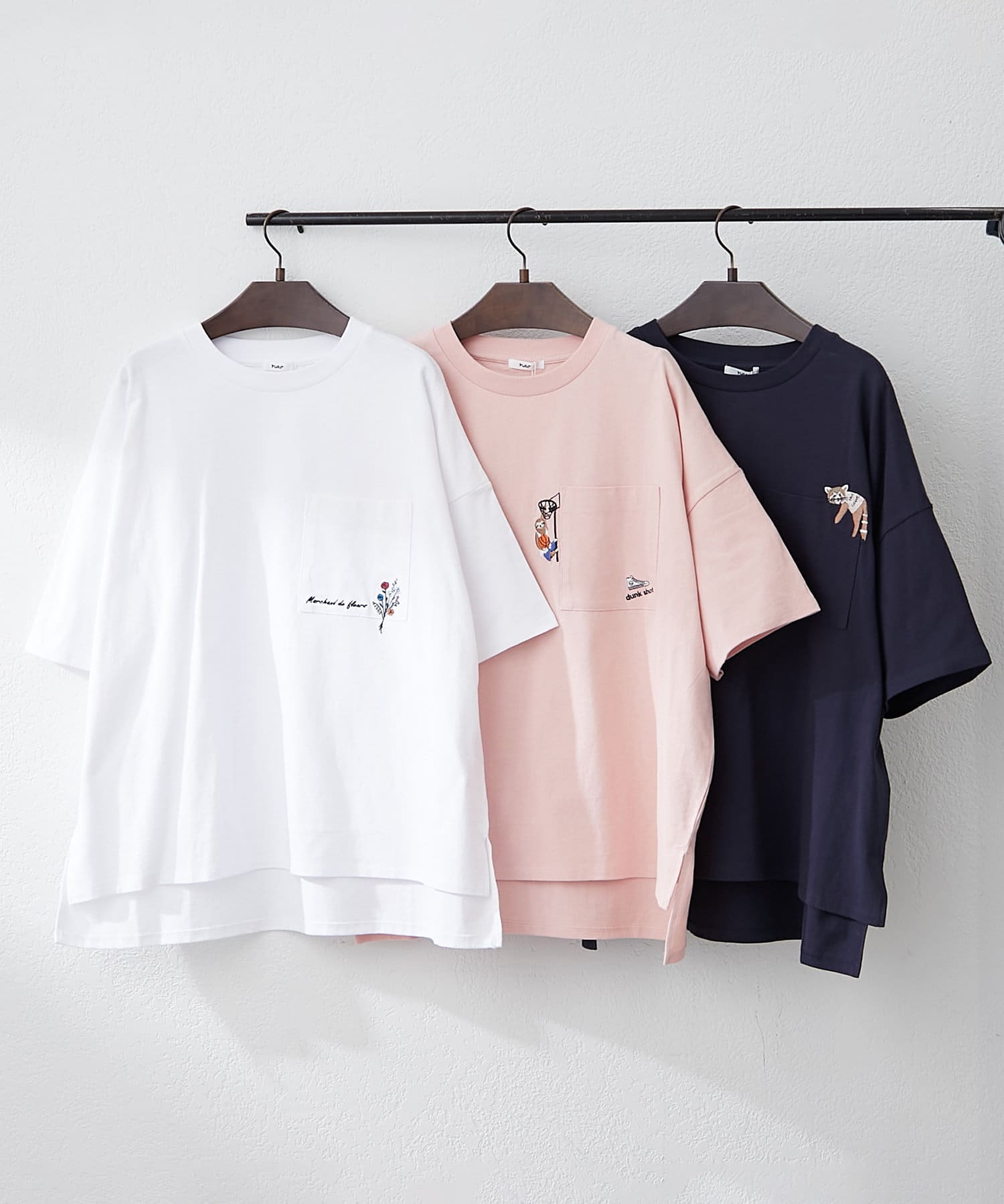 Remind me and forever(リマインドミーアンドフォーエバー) 【NAO】コットン100％、アソート刺繍ポケットT