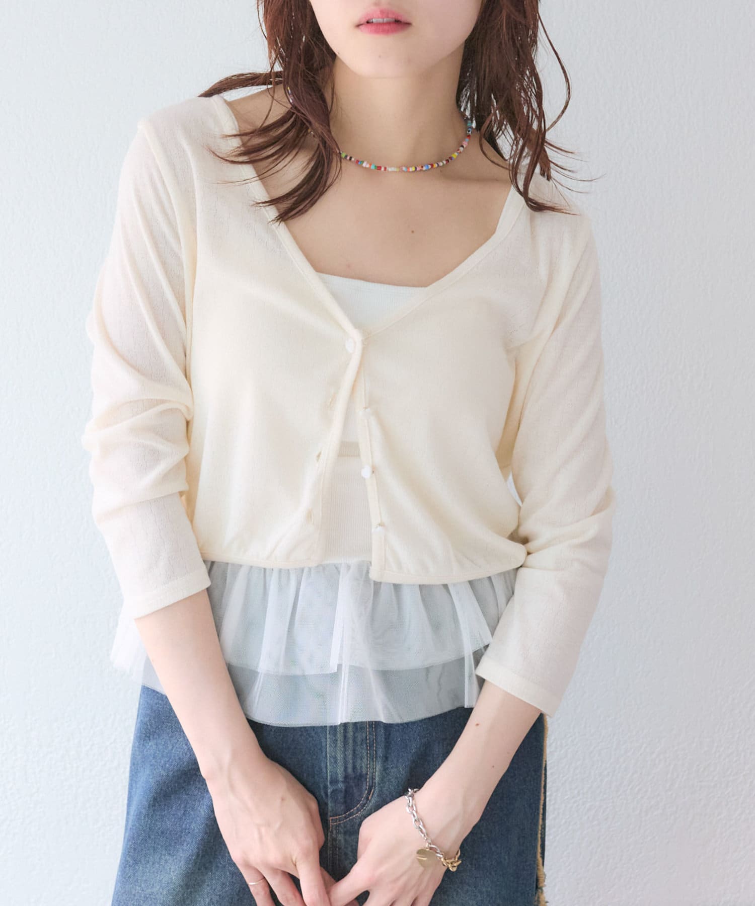 ハートのシェルが可愛い七分丈カーデ♡▼デザイン・ハート型のシェルボタンが上品な可愛らしさを演出♡・腕をスッキリ見せてくれるフィット感で春夏にちょうどいい七分丈♪・軽い生地感で肌触りのいいニットカーディ