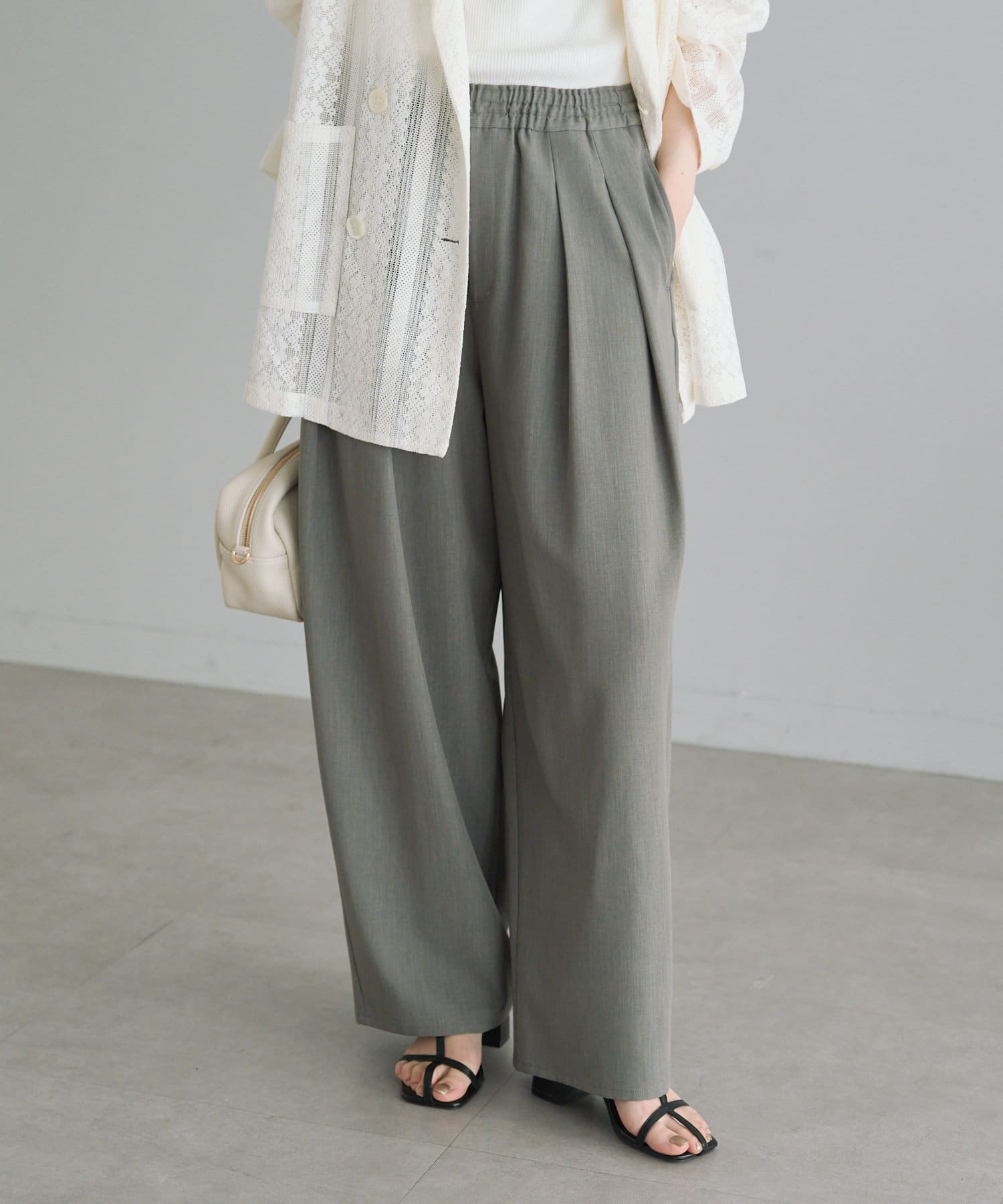 PUAL CE CIN　2025 SS collection 【レトロシック】ミニマルなデザインとソフトなクラフト感による洗練されたレトロスタイルと上品で心地良いテクスチャーを重ねたコンフォートスタイ