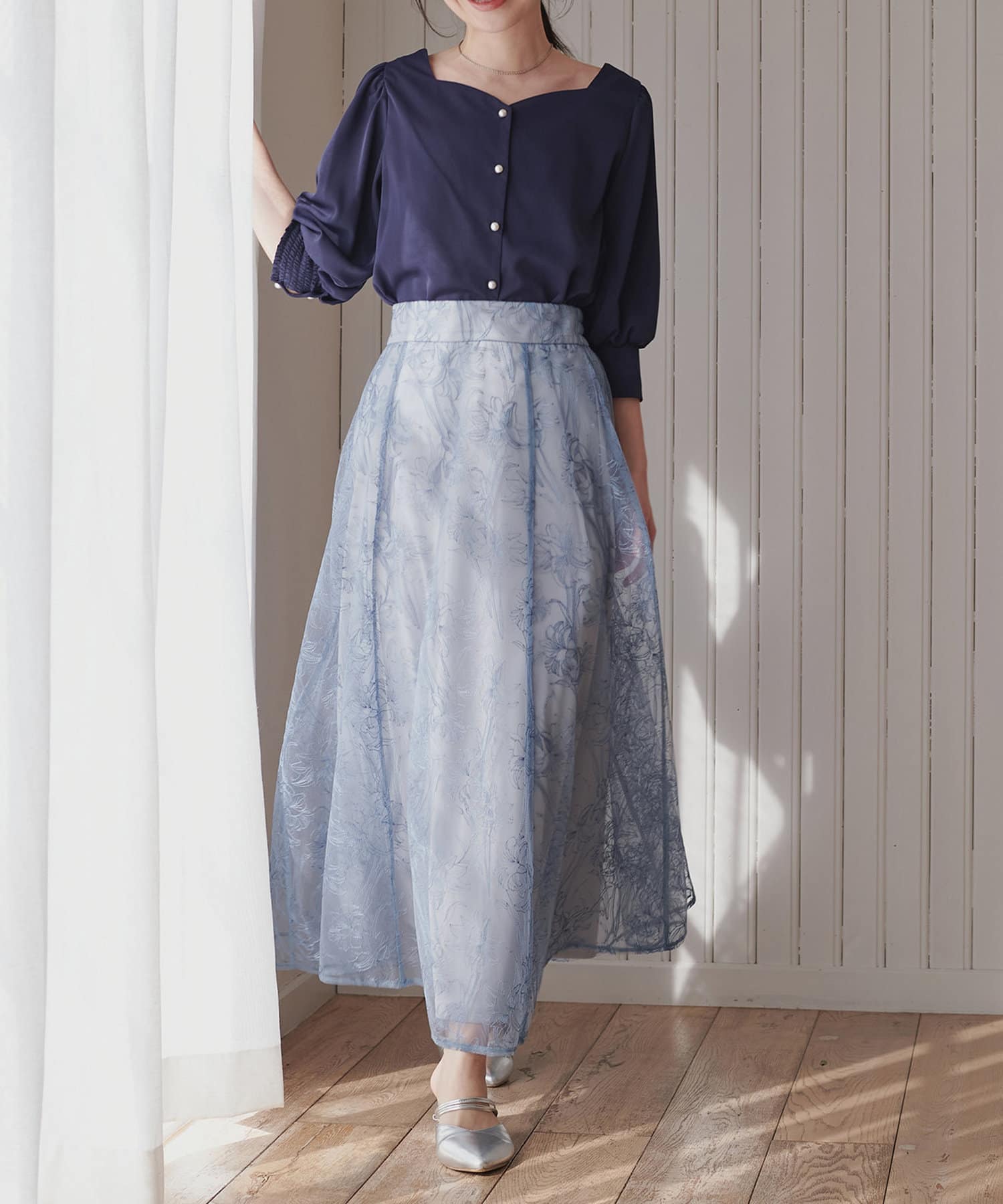 NICE CLAUP / OLIVE des OLIVE OUTLET(ナイスクラップ  / オリーブ デ オリーブ アウトレット) 【natural couture】刺繍チュールフレアスカート