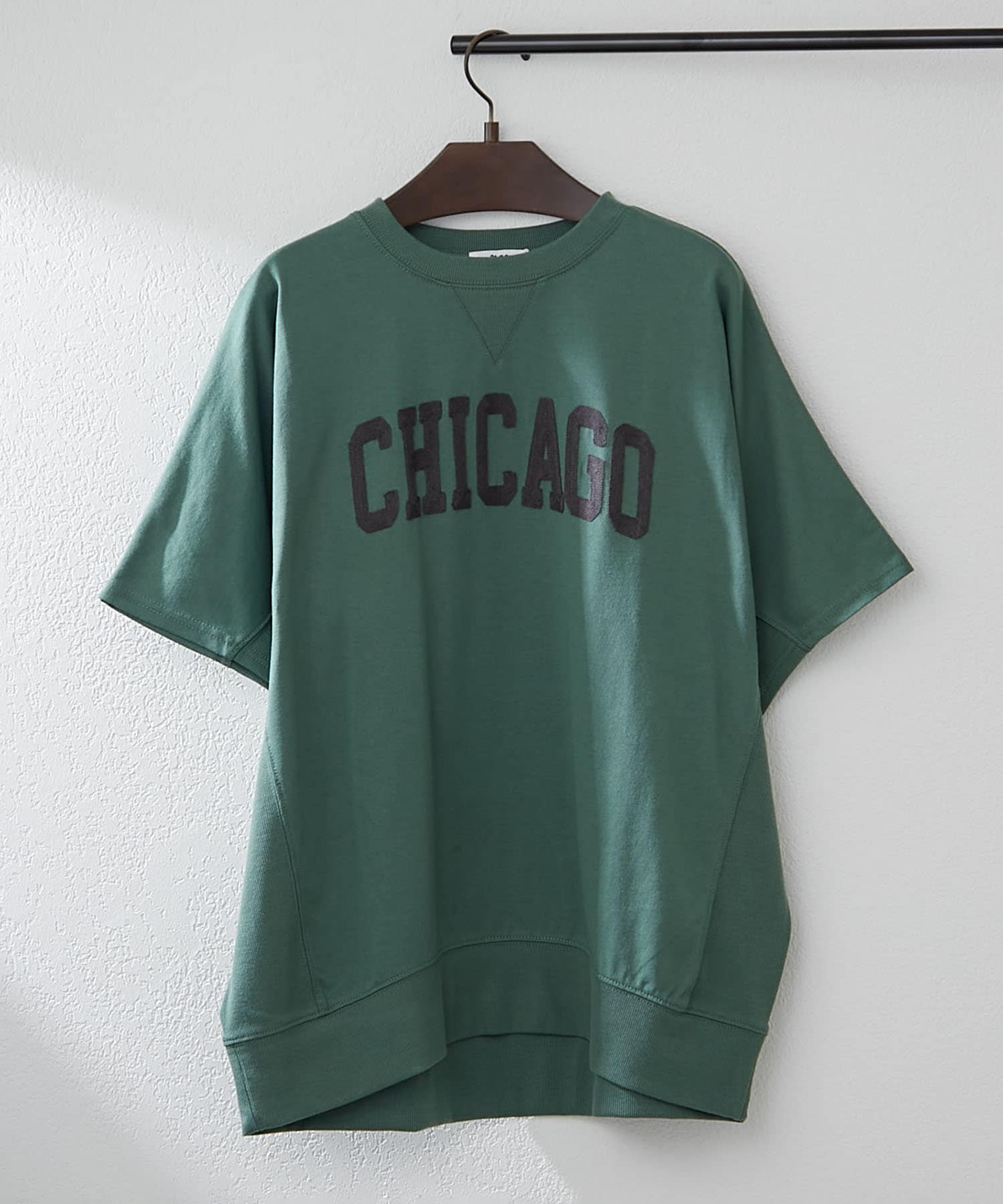 Remind me and forever(リマインドミーアンドフォーエバー) 【ＮＡＯ】ドルマンカレッジ刺繍Ｔシャツ