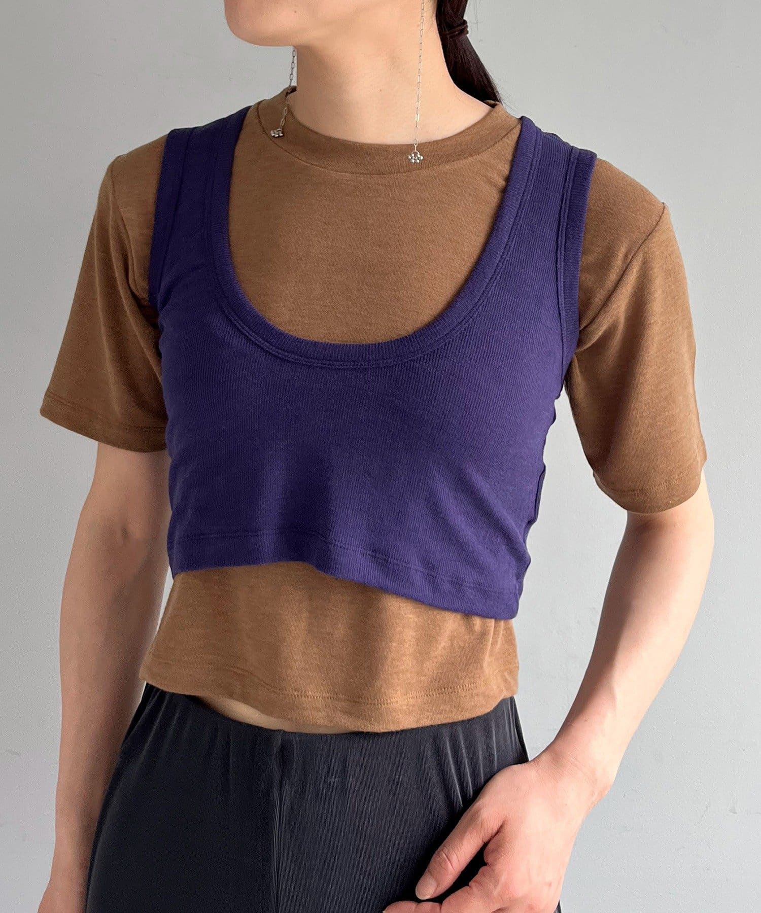 NEWoManのPOPUP STOREにて先行販売の新作アイテムが、オンラインに入荷！＜記：ディレクター成田＞着回しが最高に楽しい、夏のチビTシャツと短丈のオーバータンクのレイヤードSETが登場しまし