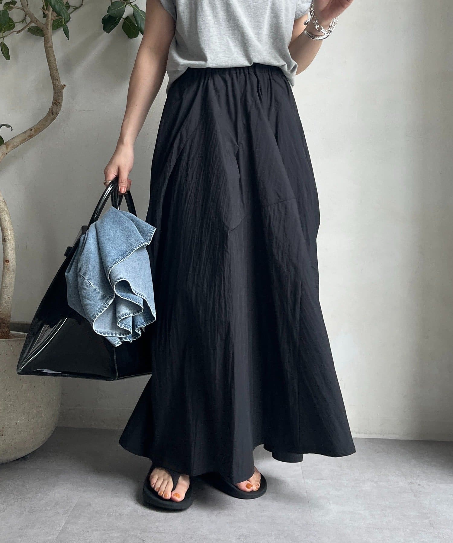 TAFFETA TUCK SKIRT / タフタタックスカート｜DÉPAREILLÉ