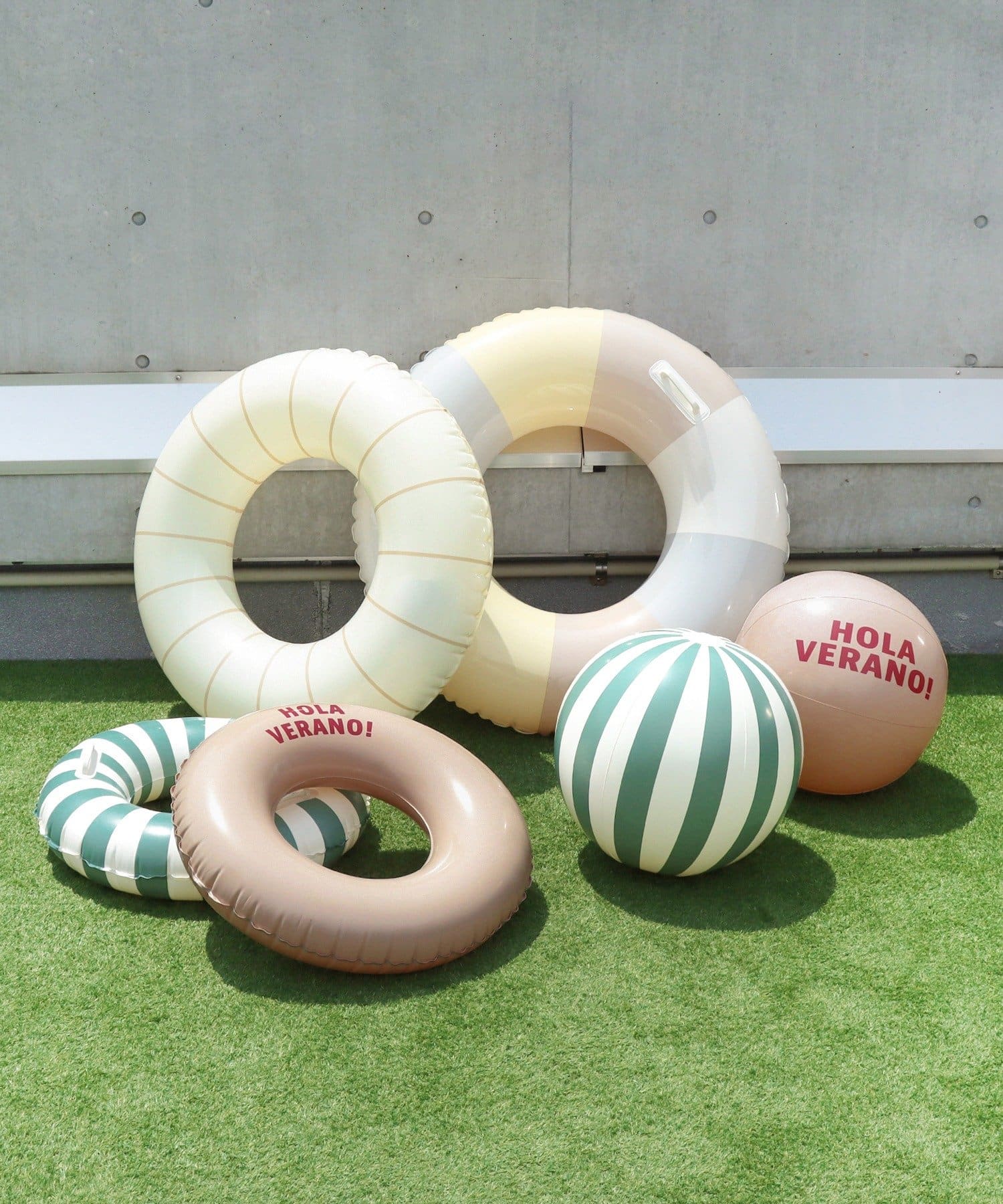 3COINS(スリーコインズ) 浮き輪：80cm