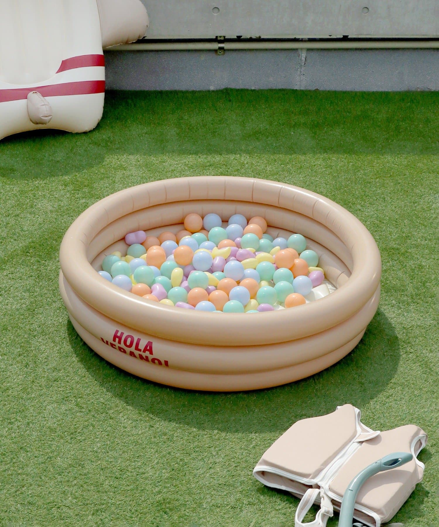 スリーコインズ スリコ 3coins プール キッズプール ボールプール