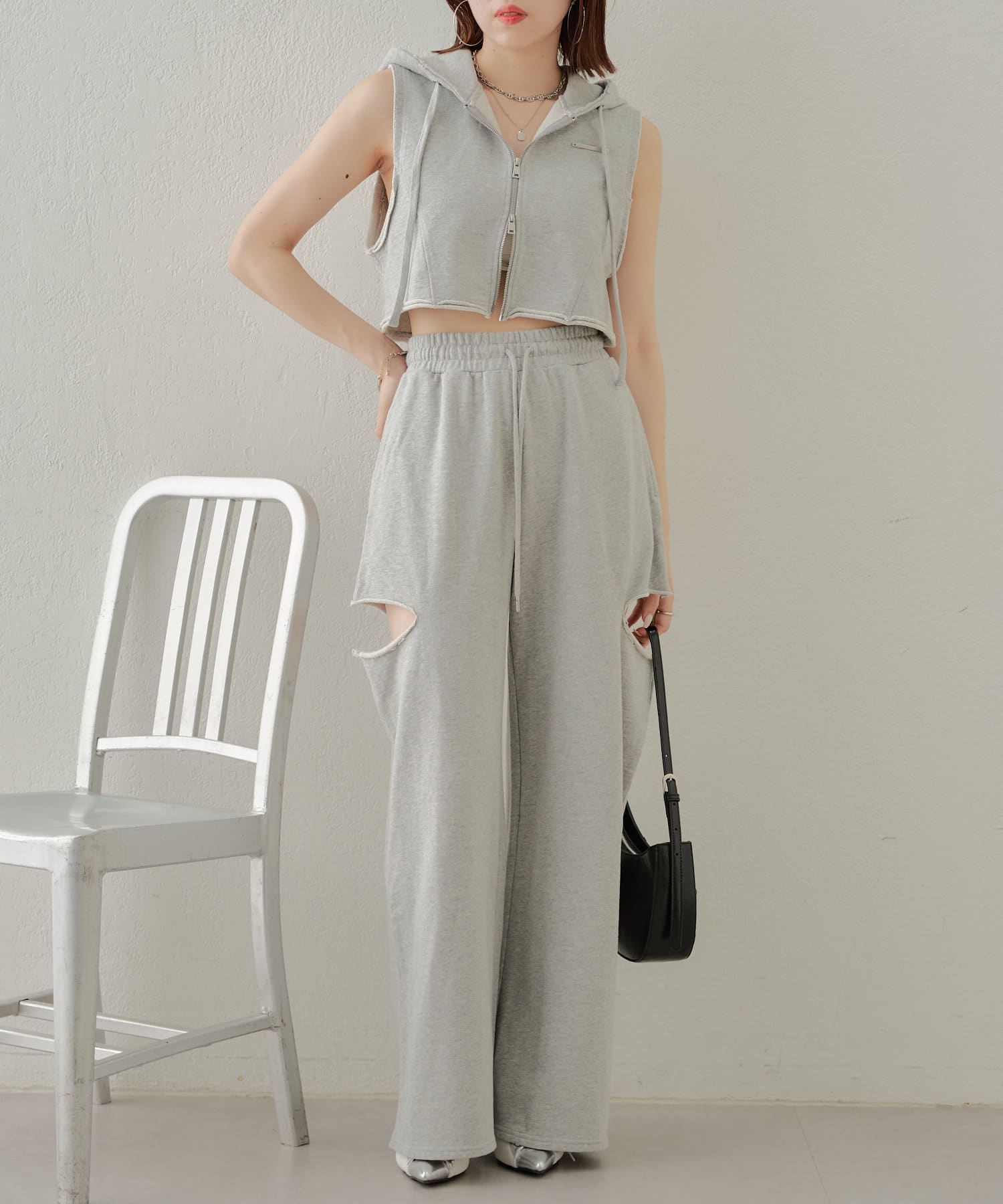 Chico】サイドスリットピグメントスウェットパンツ | OUTLET