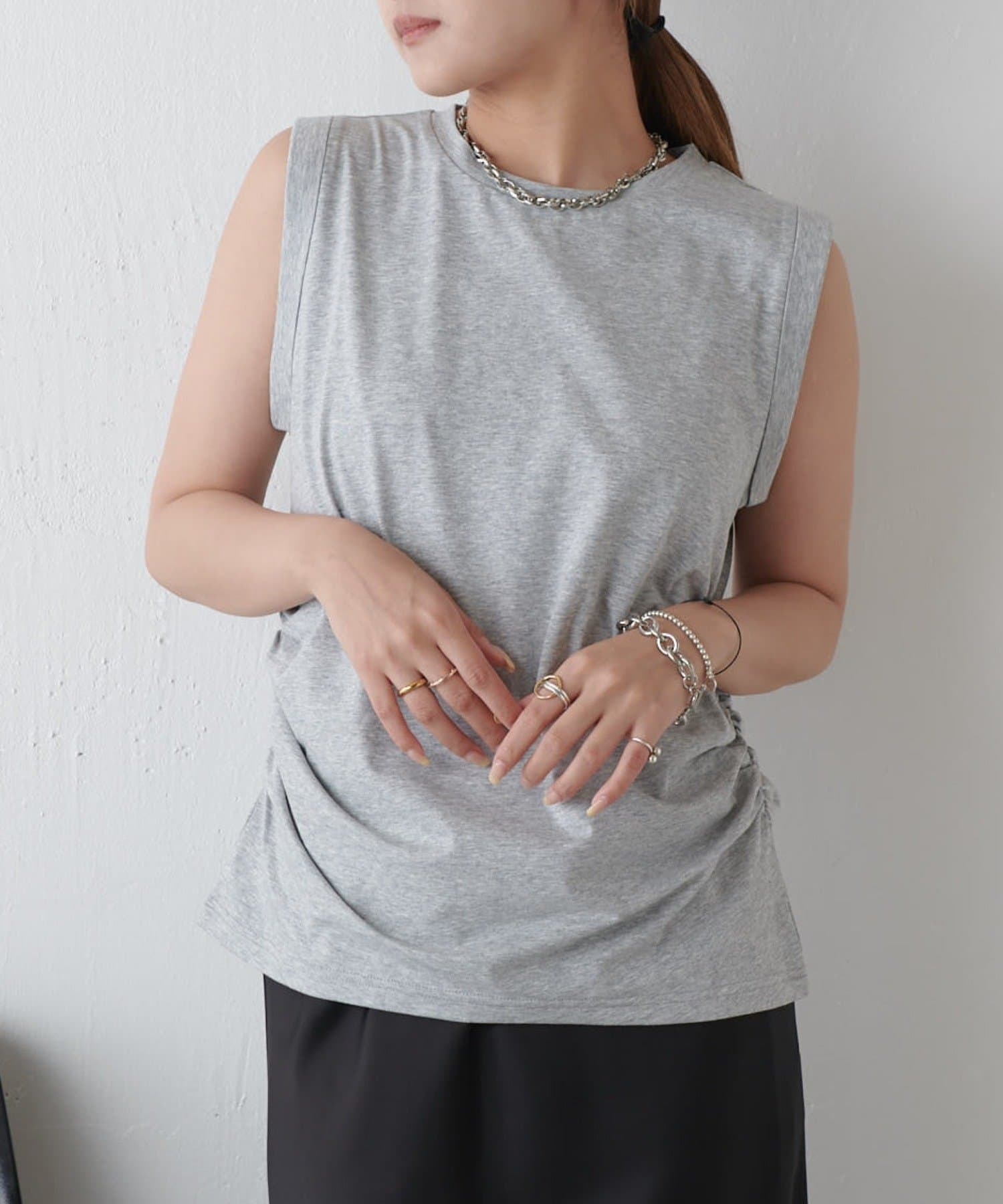 Lui's(ルイス) 袖ロールノースリーブTシャツ