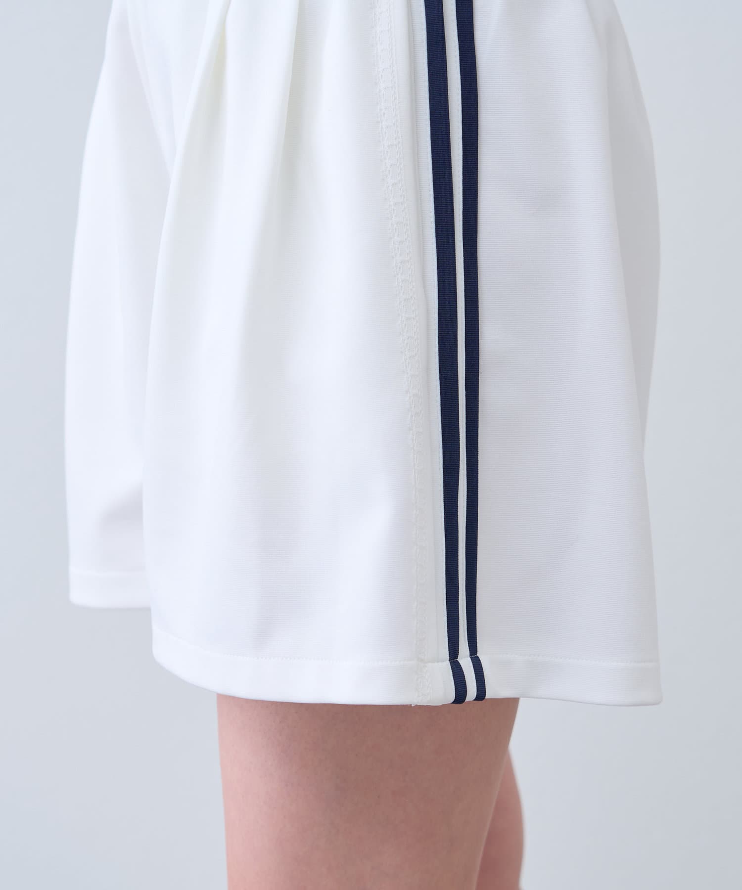 OUTLET(アウトレット) 【Chico】レースサイドラインショートパンツ