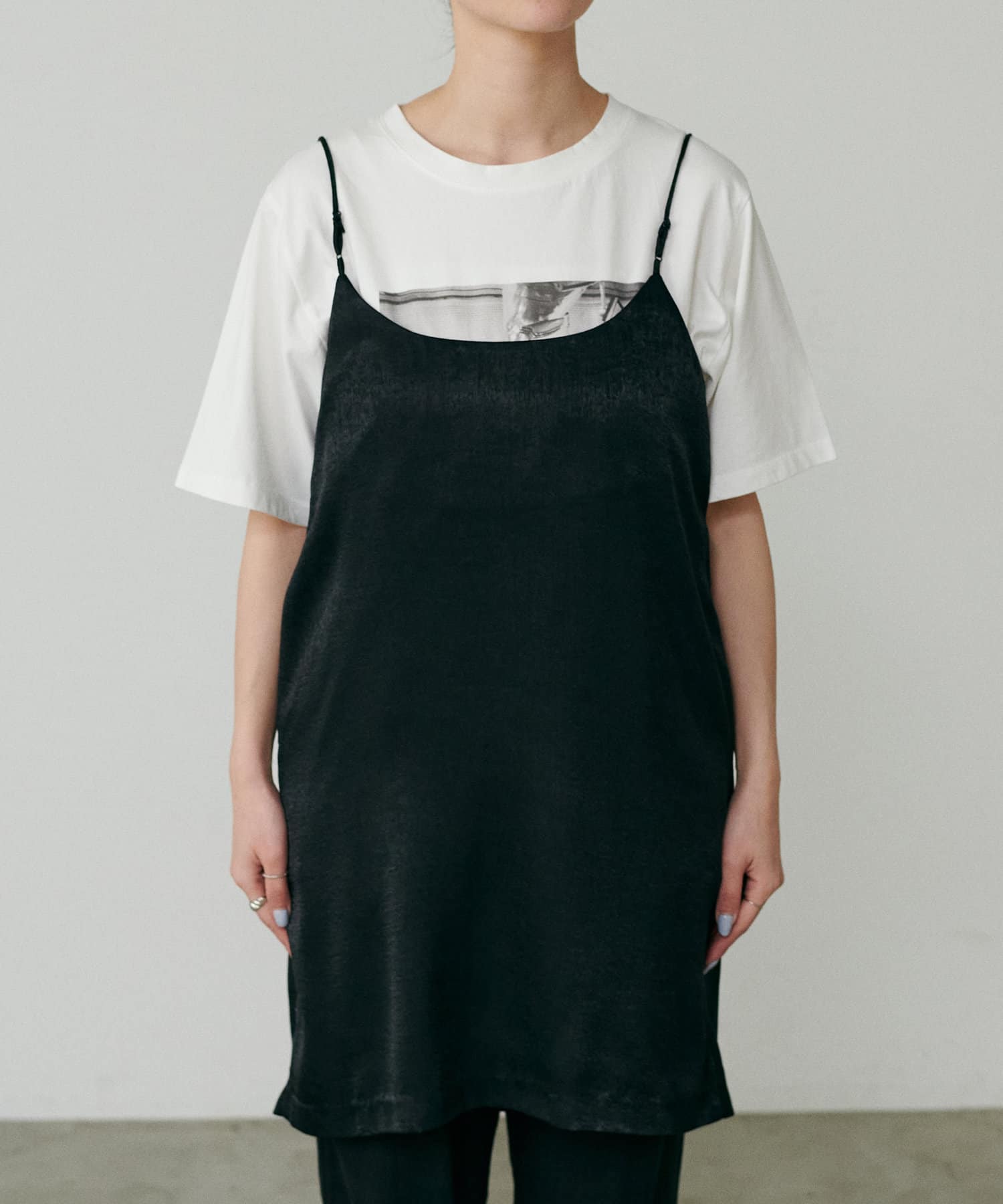 NICE CLAUP / OLIVE des OLIVE OUTLET(ナイスクラップ  / オリーブ デ オリーブ アウトレット) 【LARUTA】マットバックサテンチュニックワンピース
