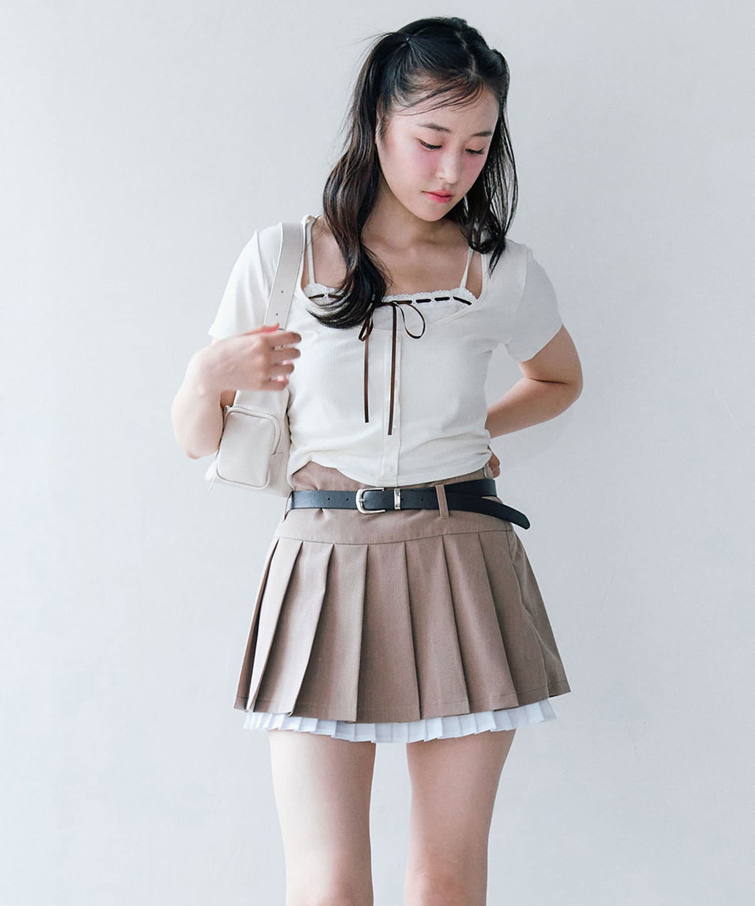 OLIVE des OLIVE ベルト付き裾レイヤードプリーツスカート OLIVE des スカート ベルト付き裾レイヤードプリーツスカート