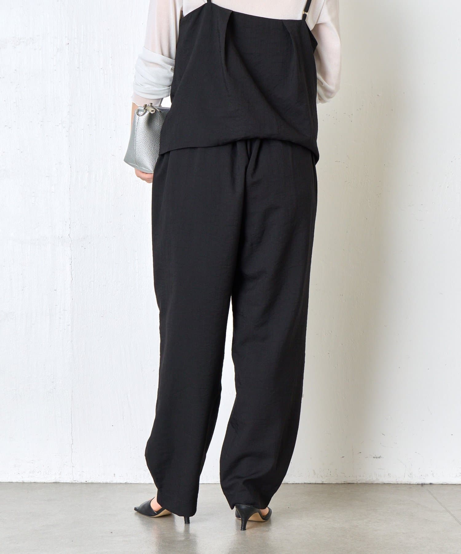 Jena　espace merveilleux(ジェナ　エスパスメルヴェイユ) キャミビスチェセットアップ