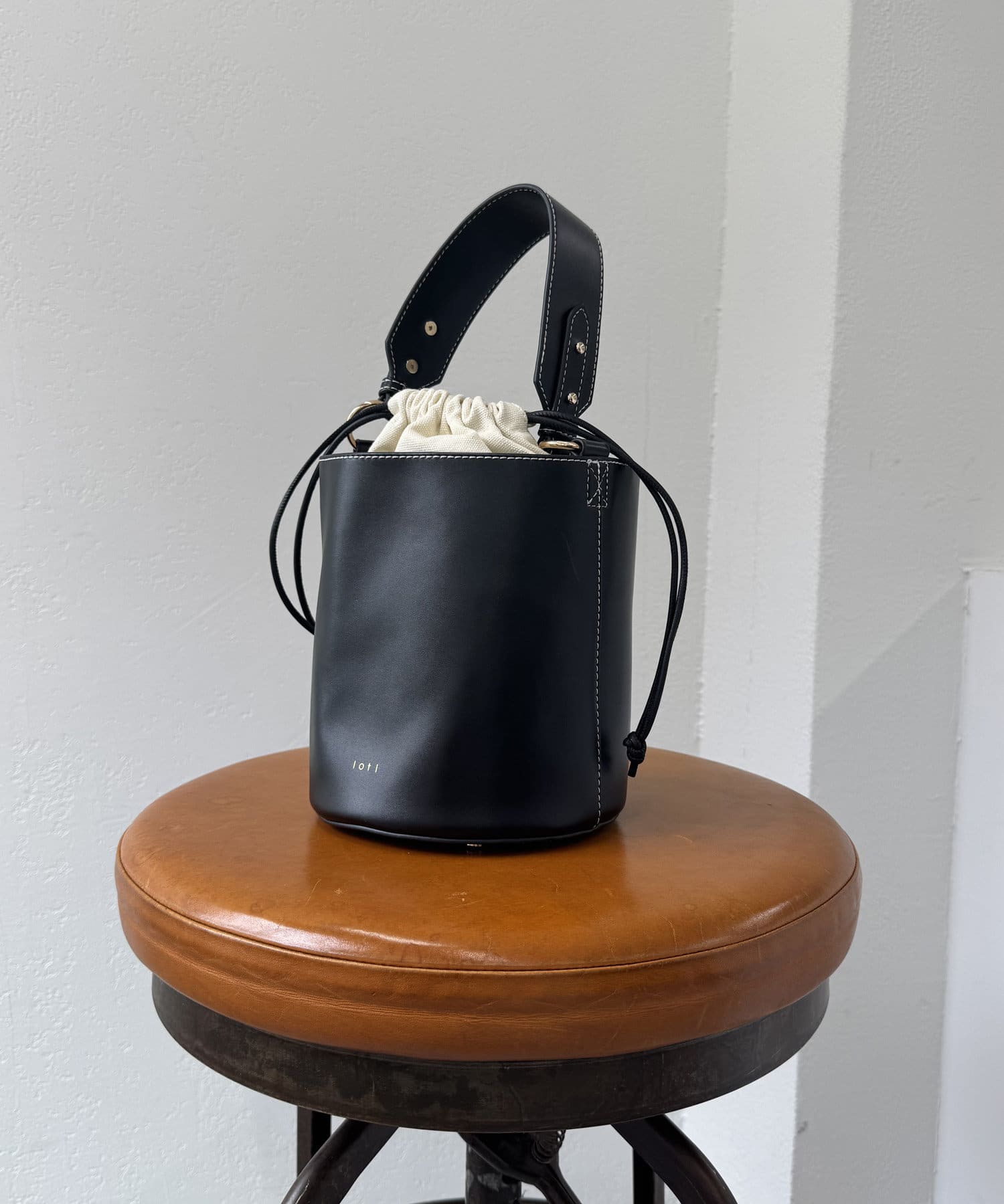 mline(エムライン) loti 巾着付きバケツBAG