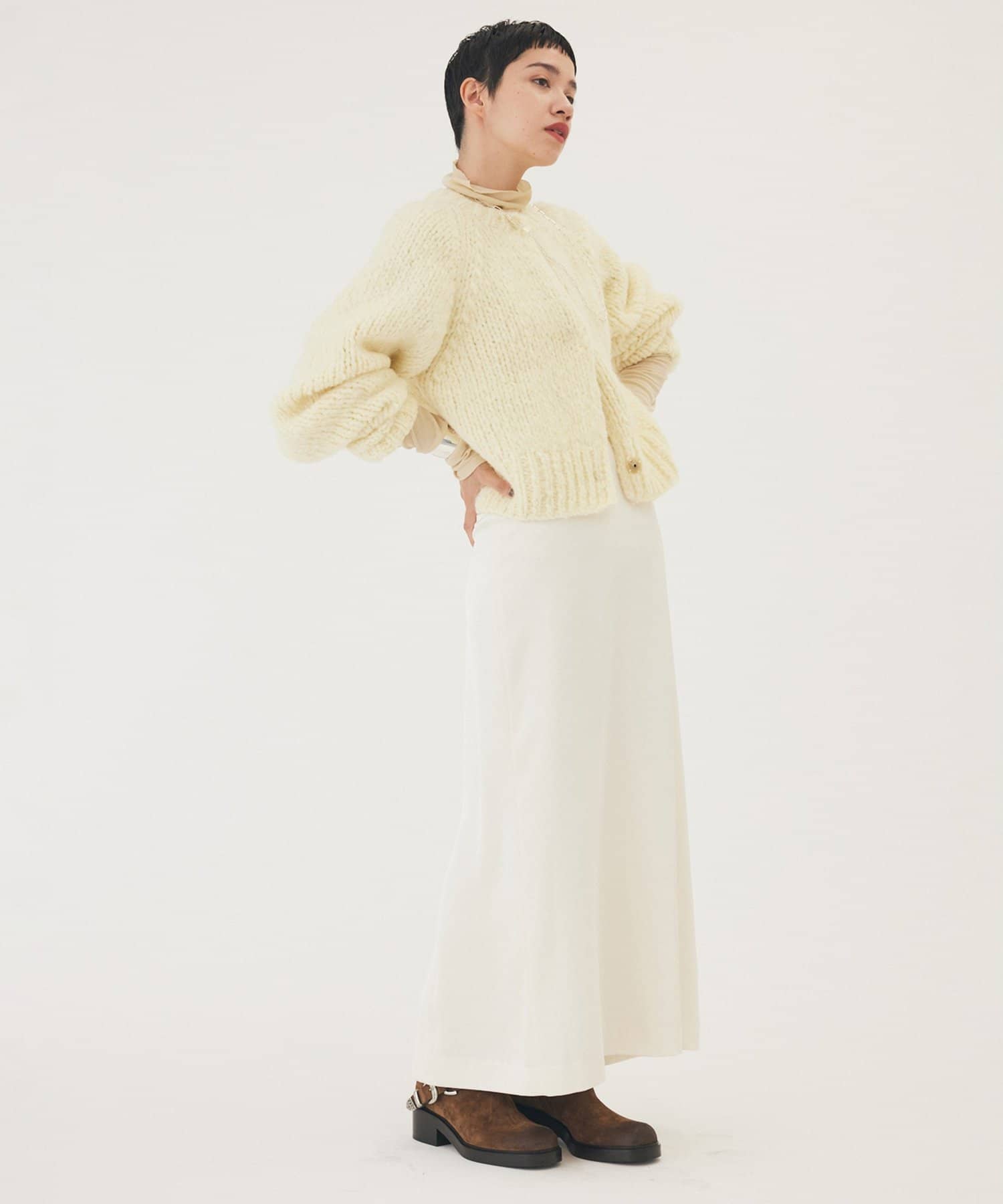 【美品】ウィムガゼットTHE PAUSE ロングスカート THE PAUSE】サテンIラインスカート | Whim Gazette(ウィム