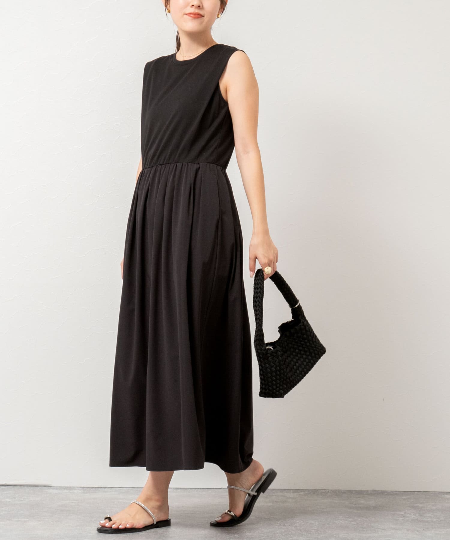 ◇25SS◇NOLLEY'S◆Point・撥水/UVカットの夏に必須な機能を備えたワンピース・ストレッチが効いて、サラッとした肌触りで、快適な着心地・旅行やリゾートシーンからタウンユースまで