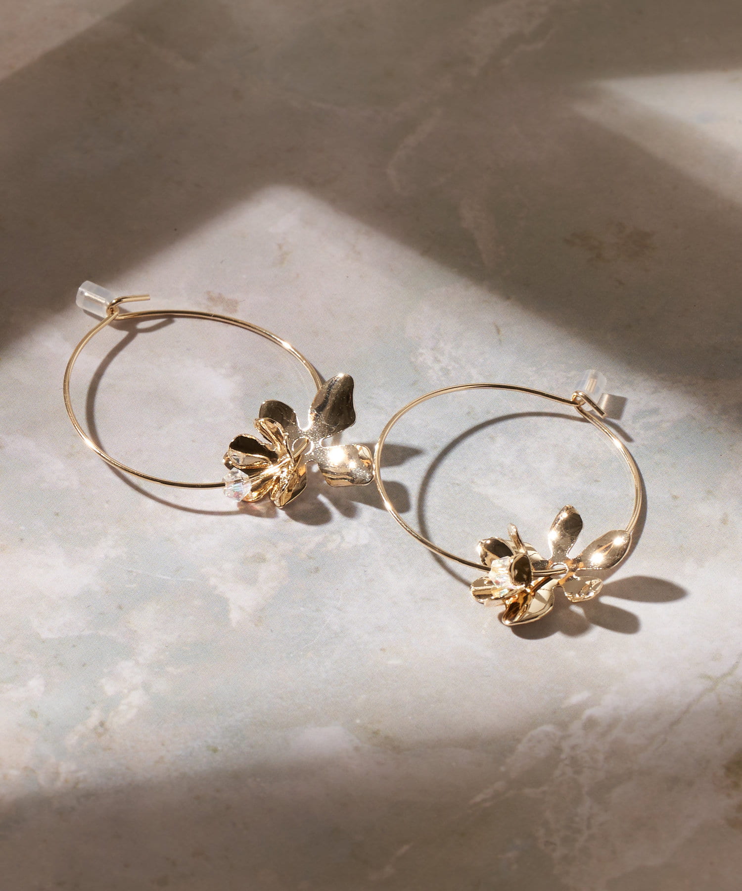 Lattice(ラティス) フラワーフープピアス