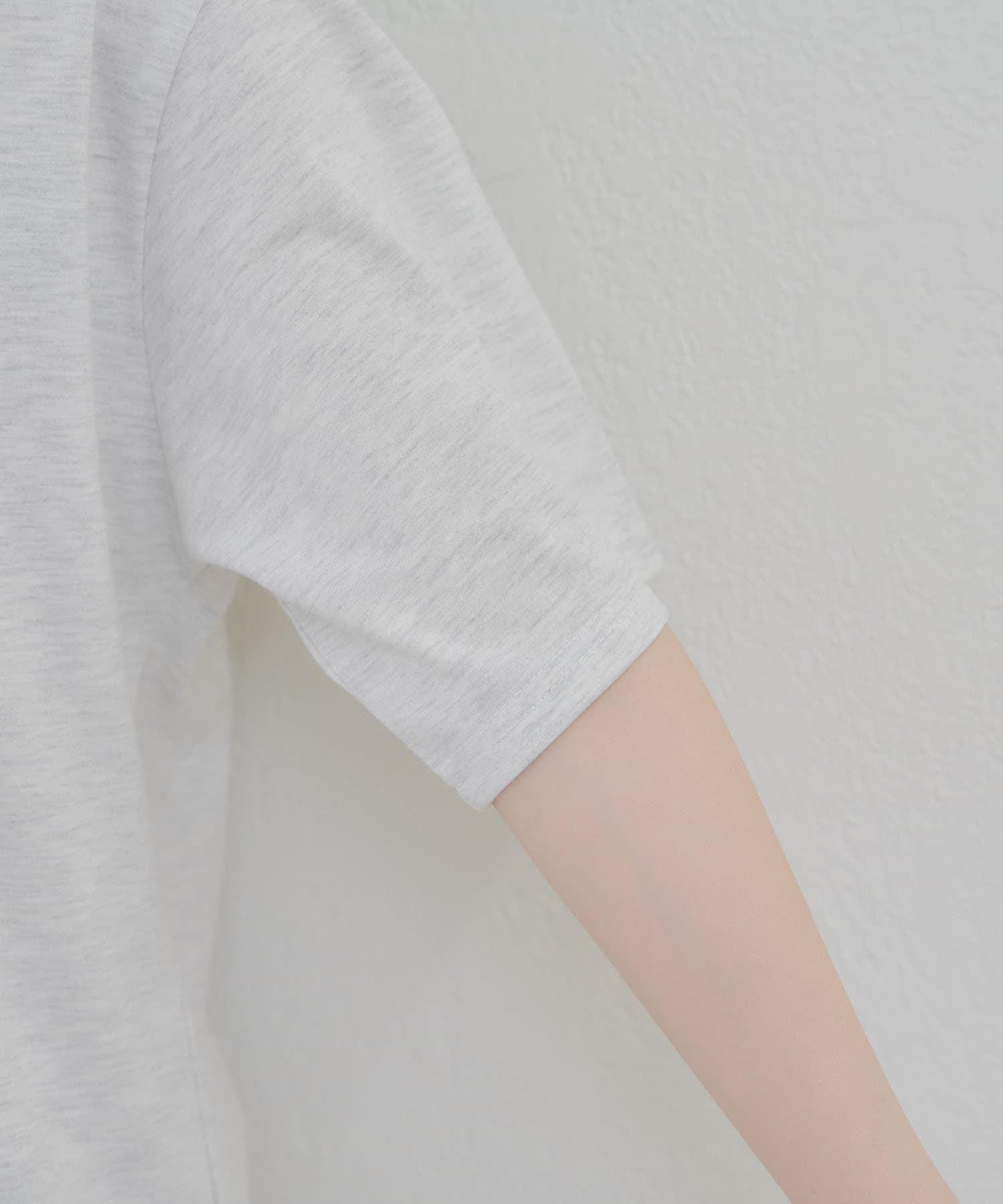 Remind me and forever(リマインドミーアンドフォーエバー) 人気デザイン！スニーカーオバケＢＩＧＴシャツ