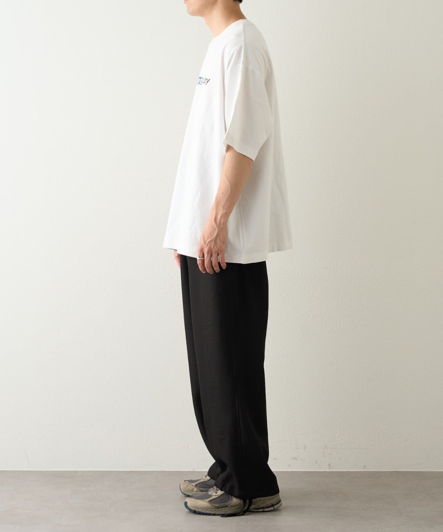 CIAOPANIC TYPY(チャオパニックティピー) 【ユニセックスで着れる】フロストモーションロゴプリントTee
