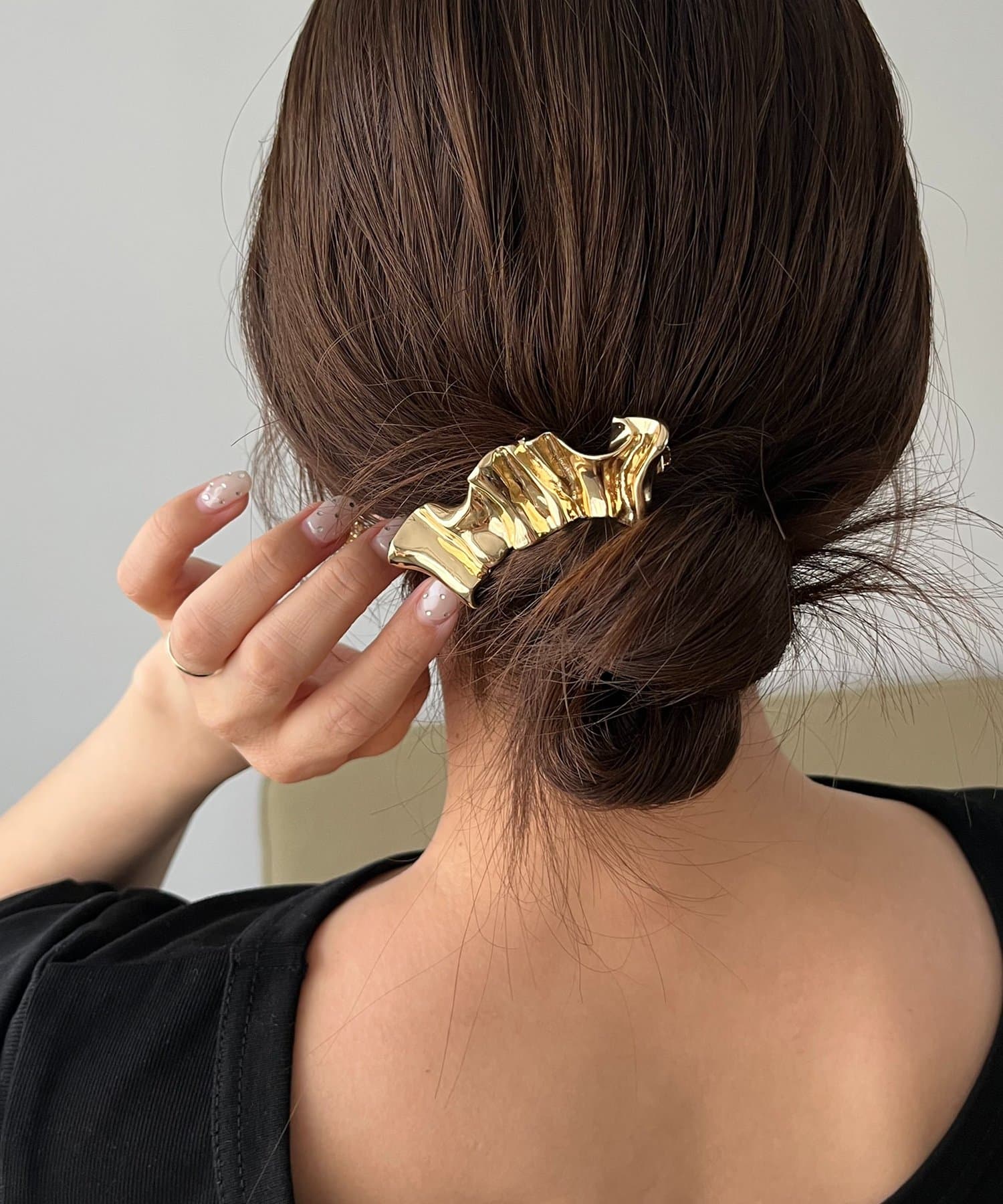 CAPRICIEUX LE'MAGE(カプリシュレマージュ) 〈GOLDY/ゴールディ〉リンクルリボンヘアクリップ