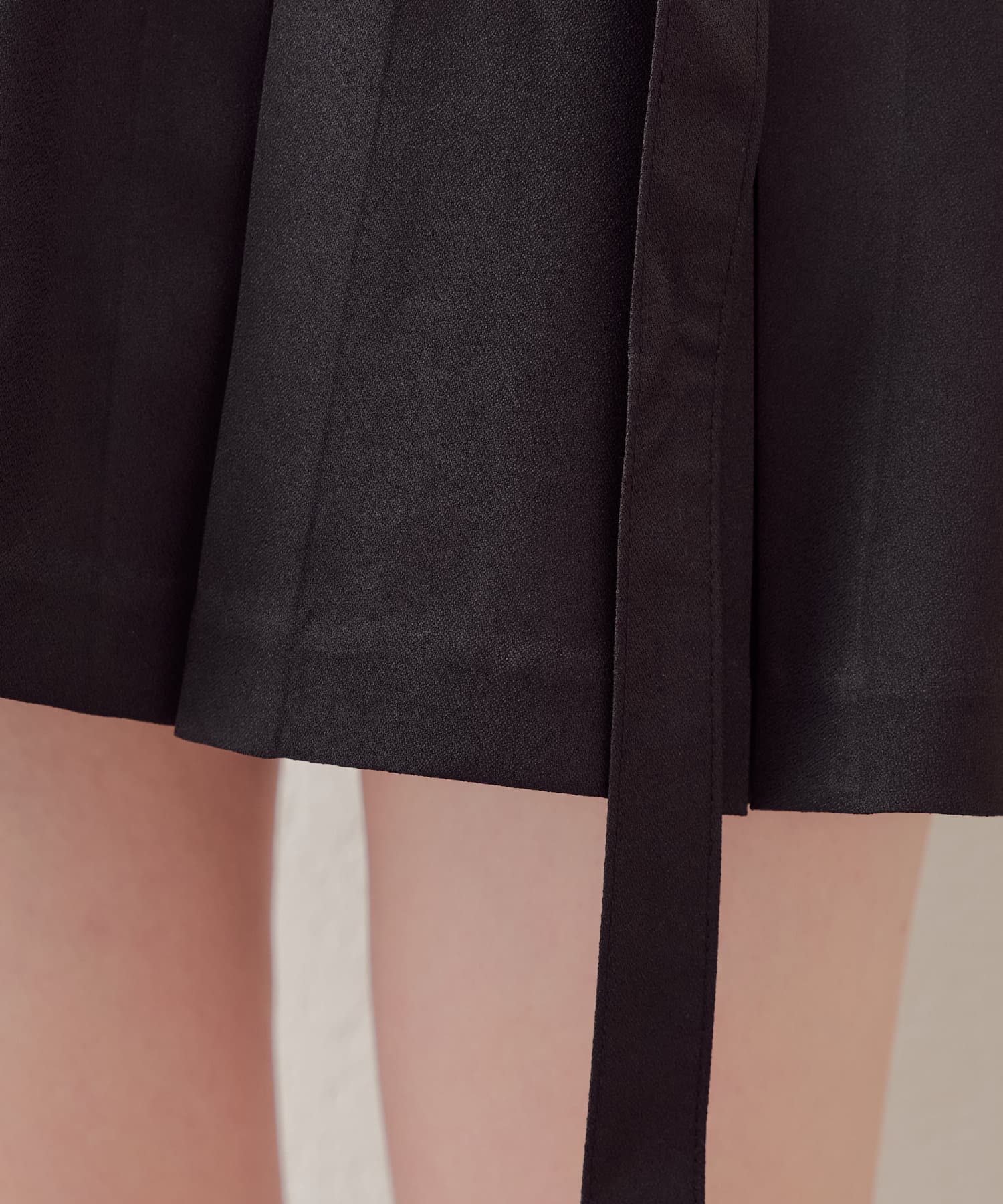 OUTLET(アウトレット) 【Chico】襟付きプリーツミニワンピース