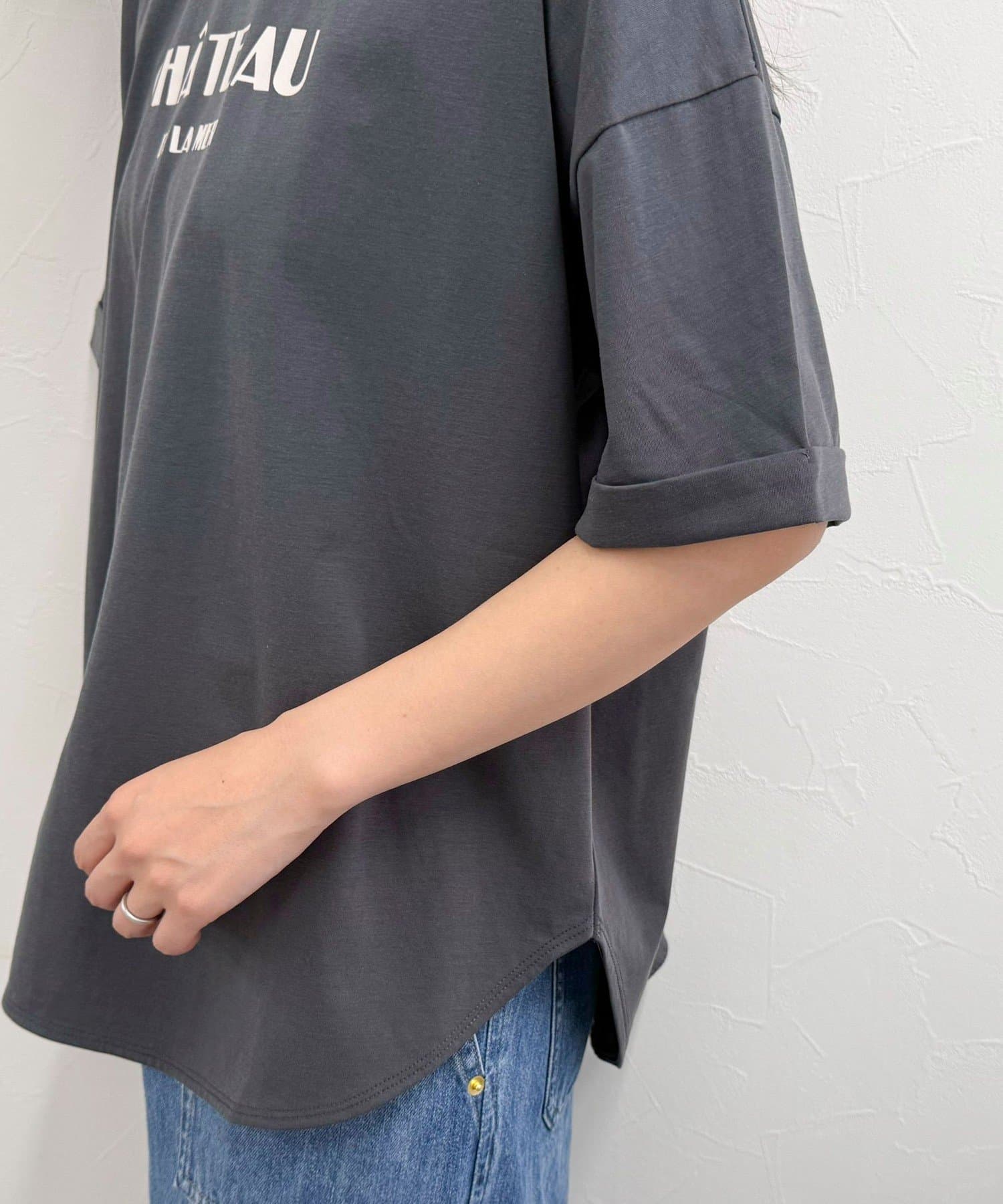 FREDY & GLOSTER(フレディ アンド グロスター) シルケット袖口 ロール5分袖ロゴTシャツ