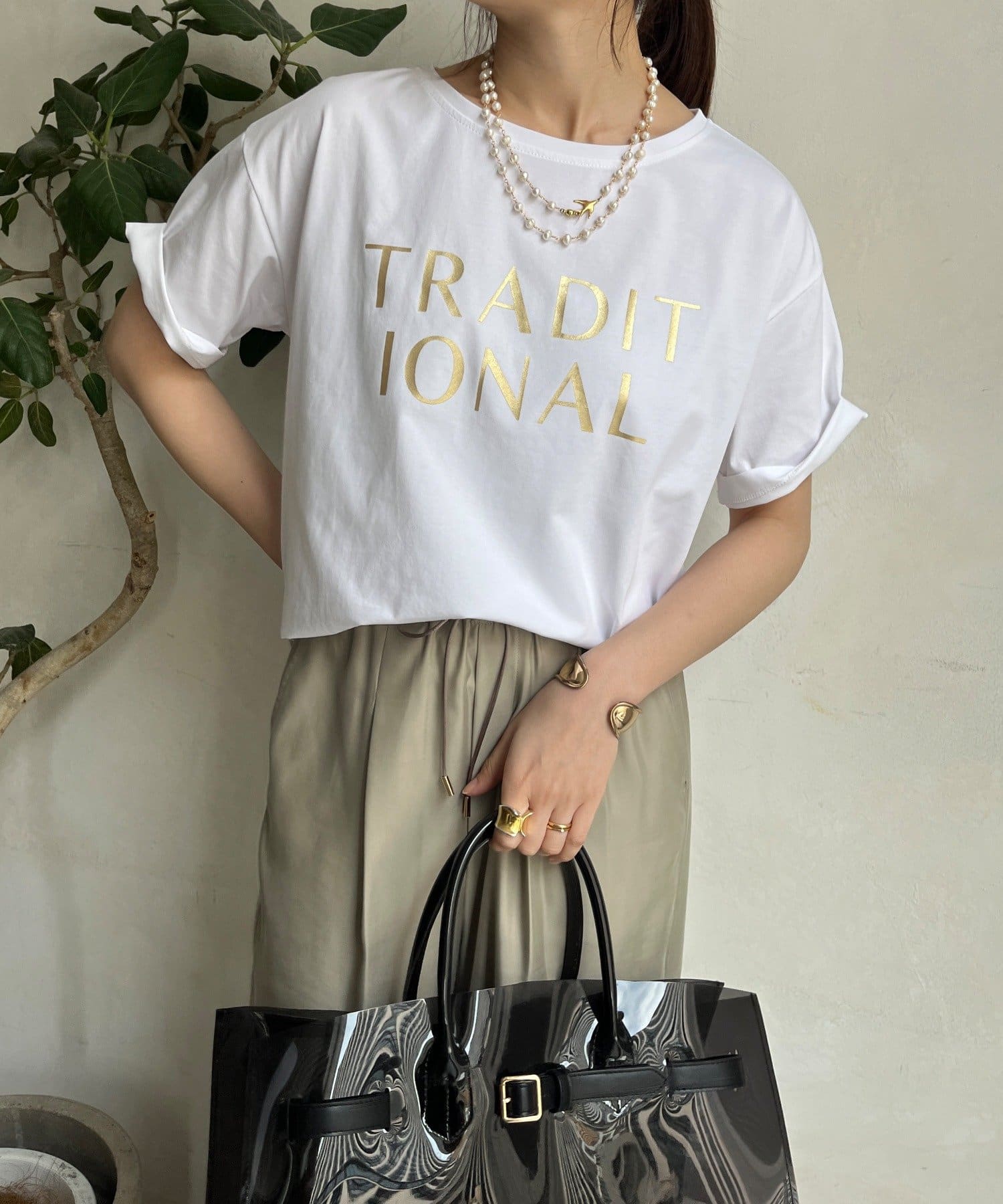 DOUDOU(ドゥドゥ) 【WEB限定】TRADITIONAL箔プリントTEE