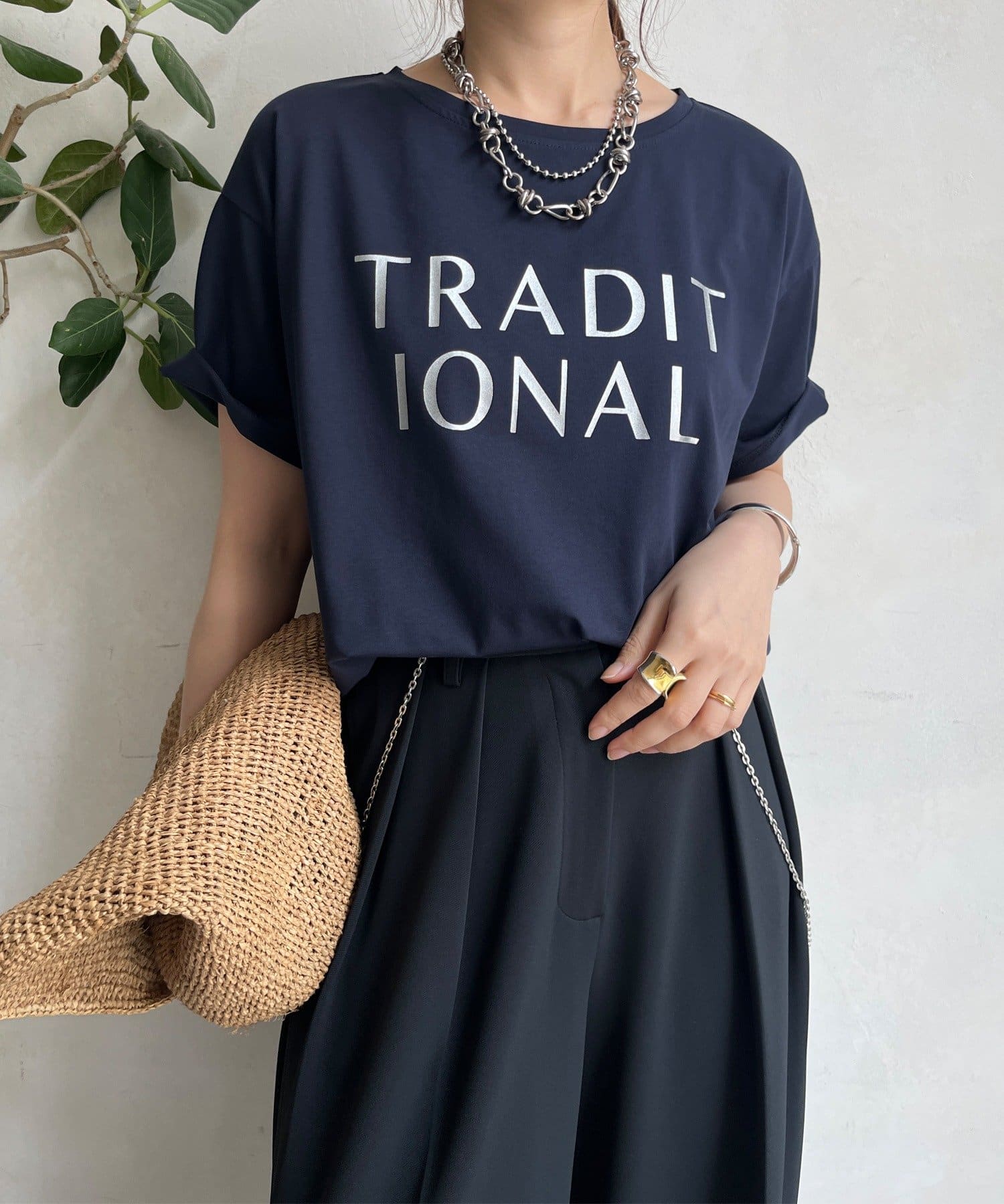 DOUDOU(ドゥドゥ) 【WEB限定】TRADITIONAL箔プリントTEE