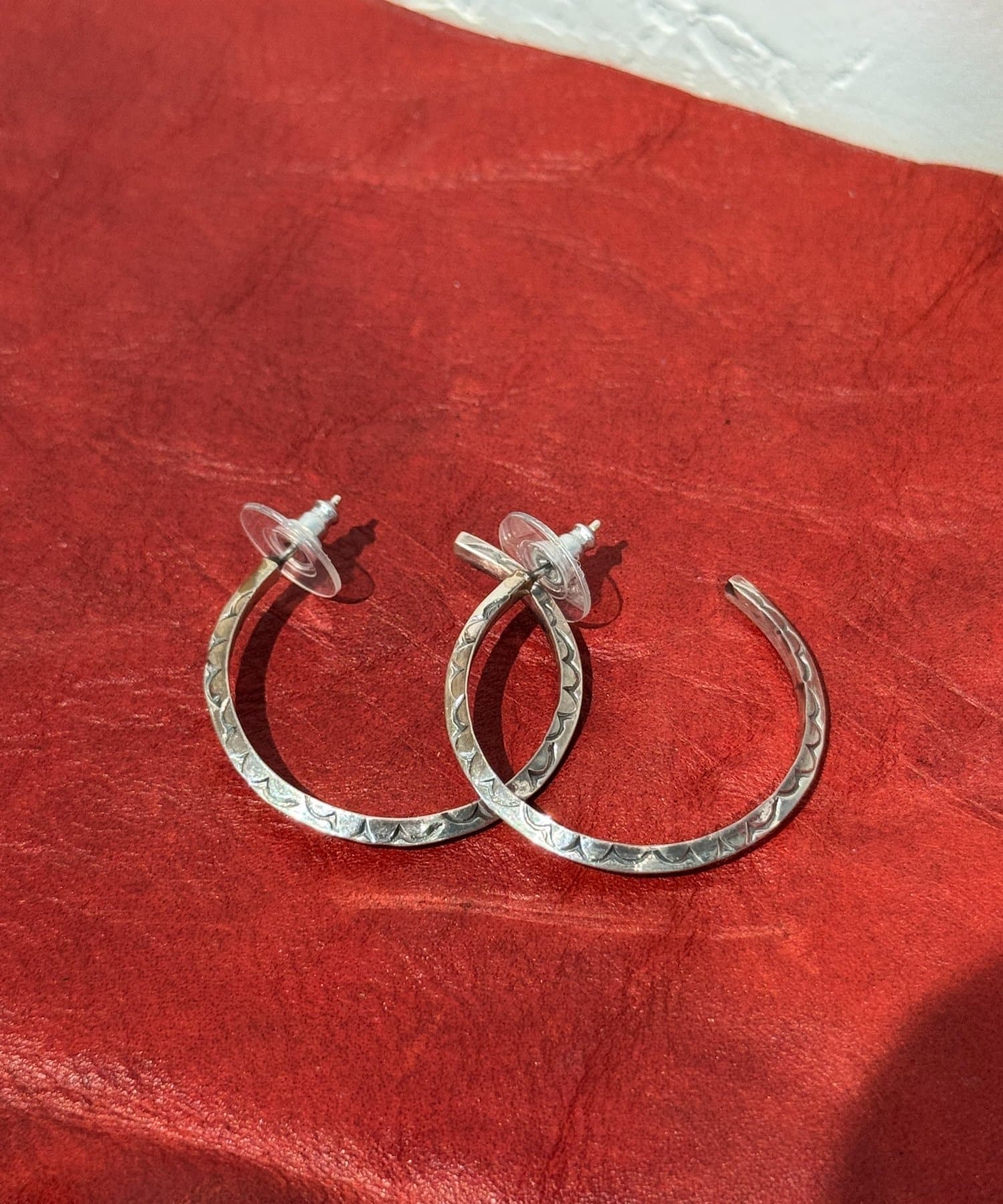 BEARDSLEY(ビアズリー) 《HARPO》フープピアス