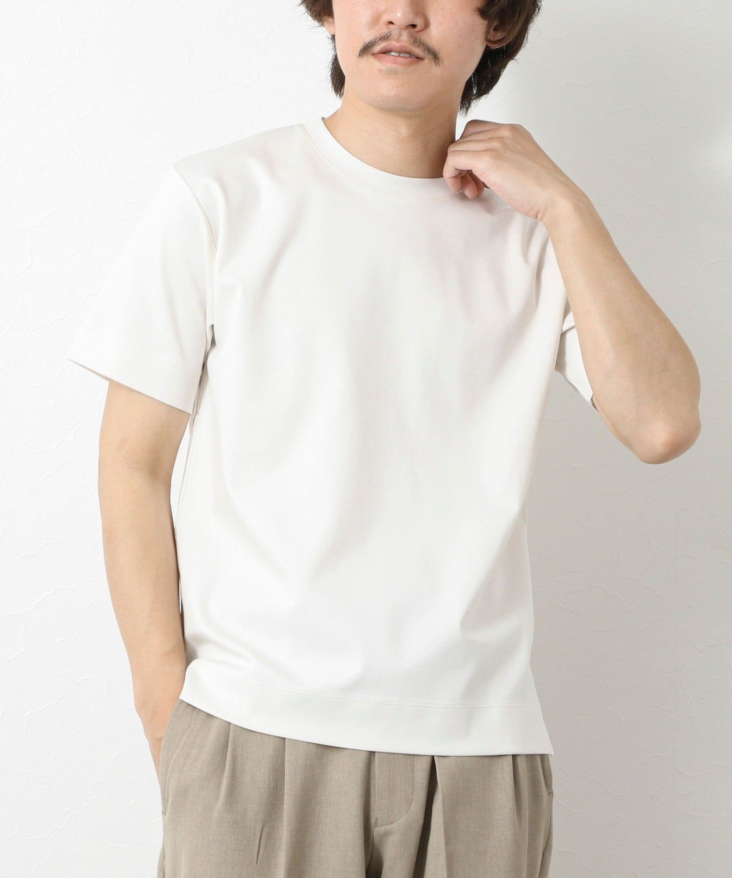 シンプルな中に光る素材とデザイン「普通だけど普通ではない」上質Tシャツ◆素材・綿100%・超長綿にシルケット加工を施した生地・二重組織で薄すぎず厚すぎない程よい肉感・しなやかな肌触りと上品な光沢感◆デ