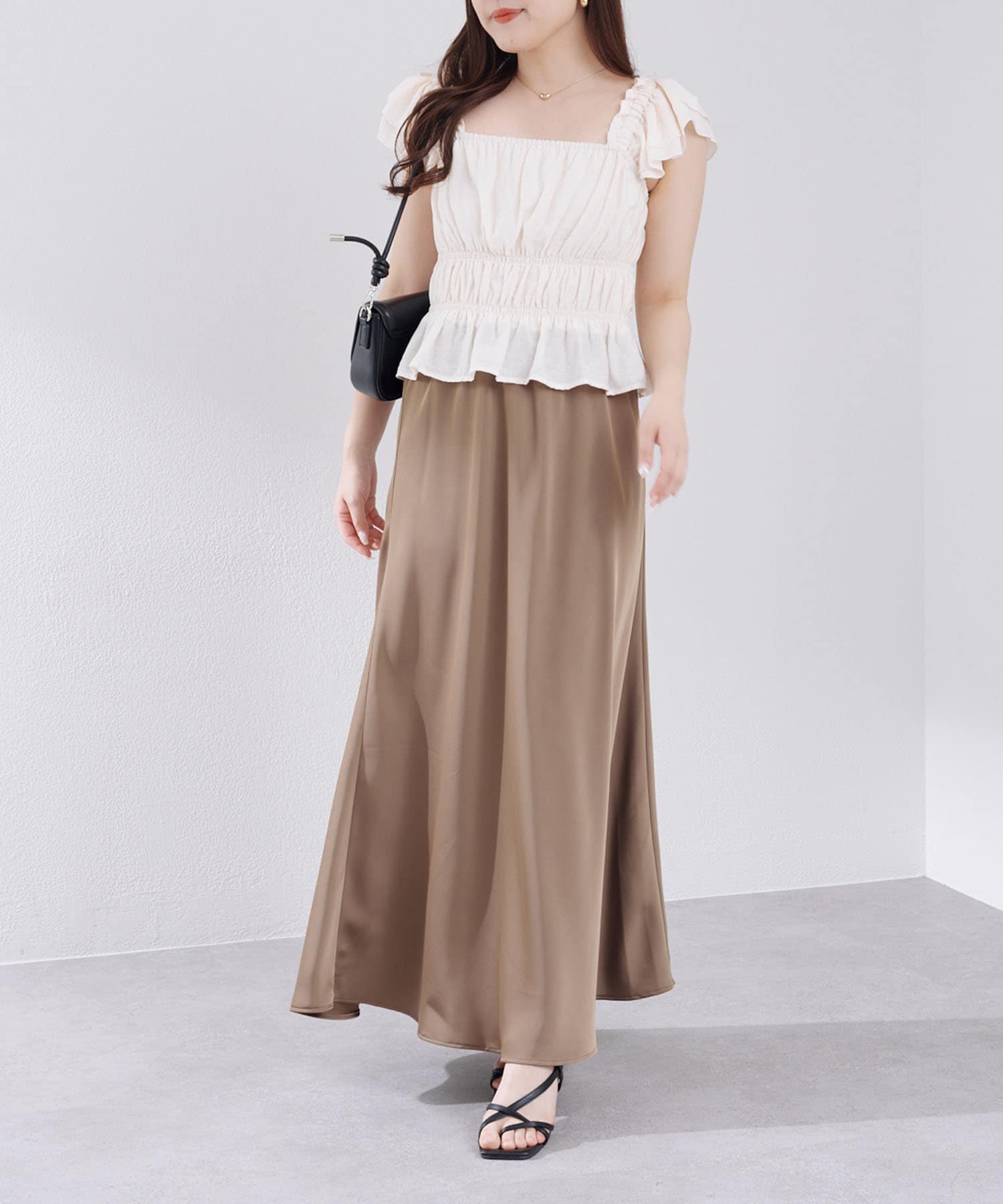 上品見え叶うサテンロングスカート | Remind me and forever