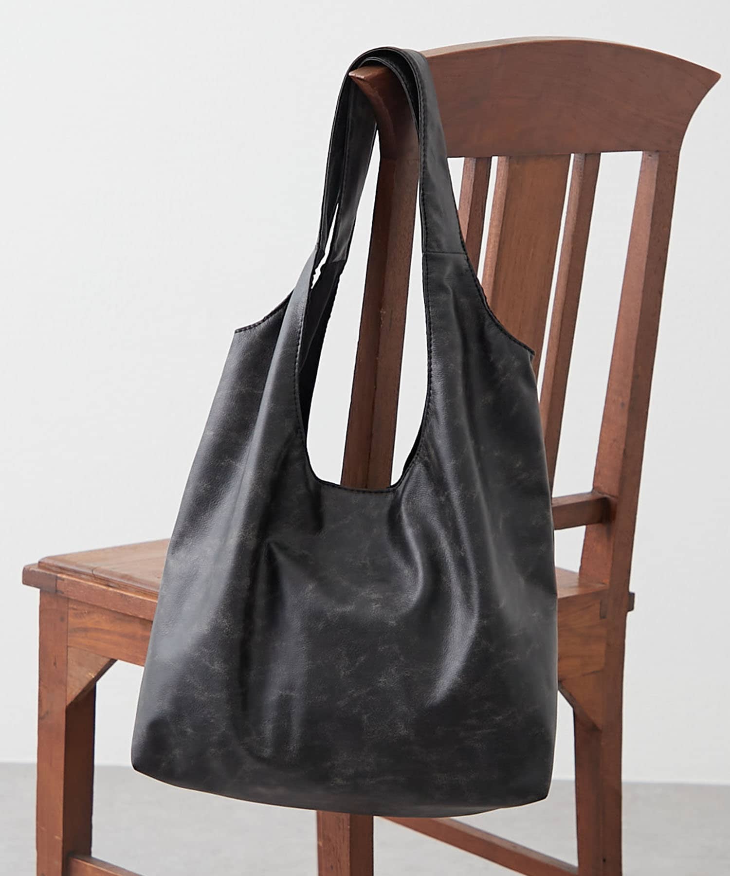 Remind me and forever(リマインドミーアンドフォーエバー) 【WEB限定】ヴィンテージ合皮トート