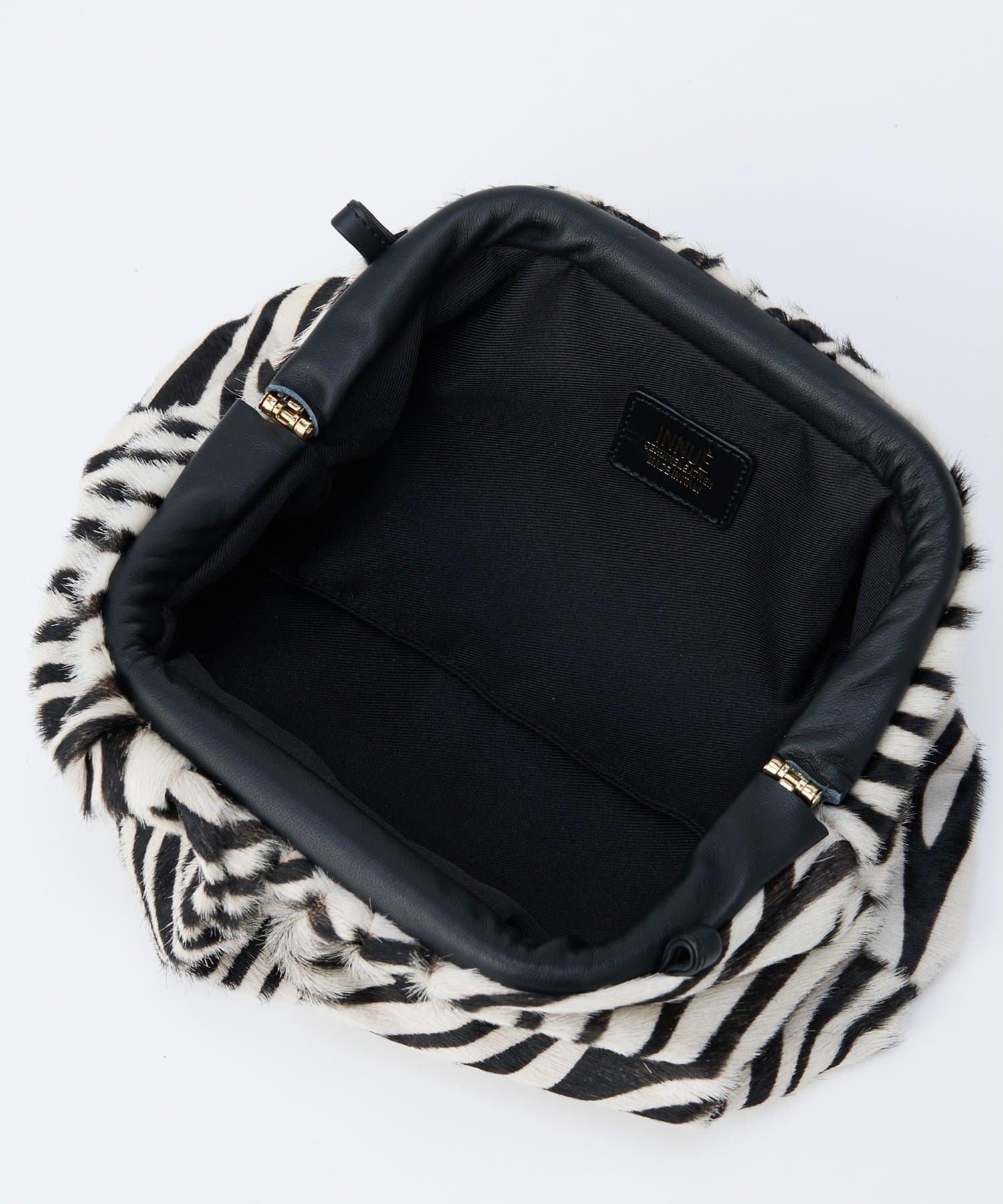 Whim Gazette(ウィム ガゼット) 【INNUE】ZebraチェーンクラッチBAG