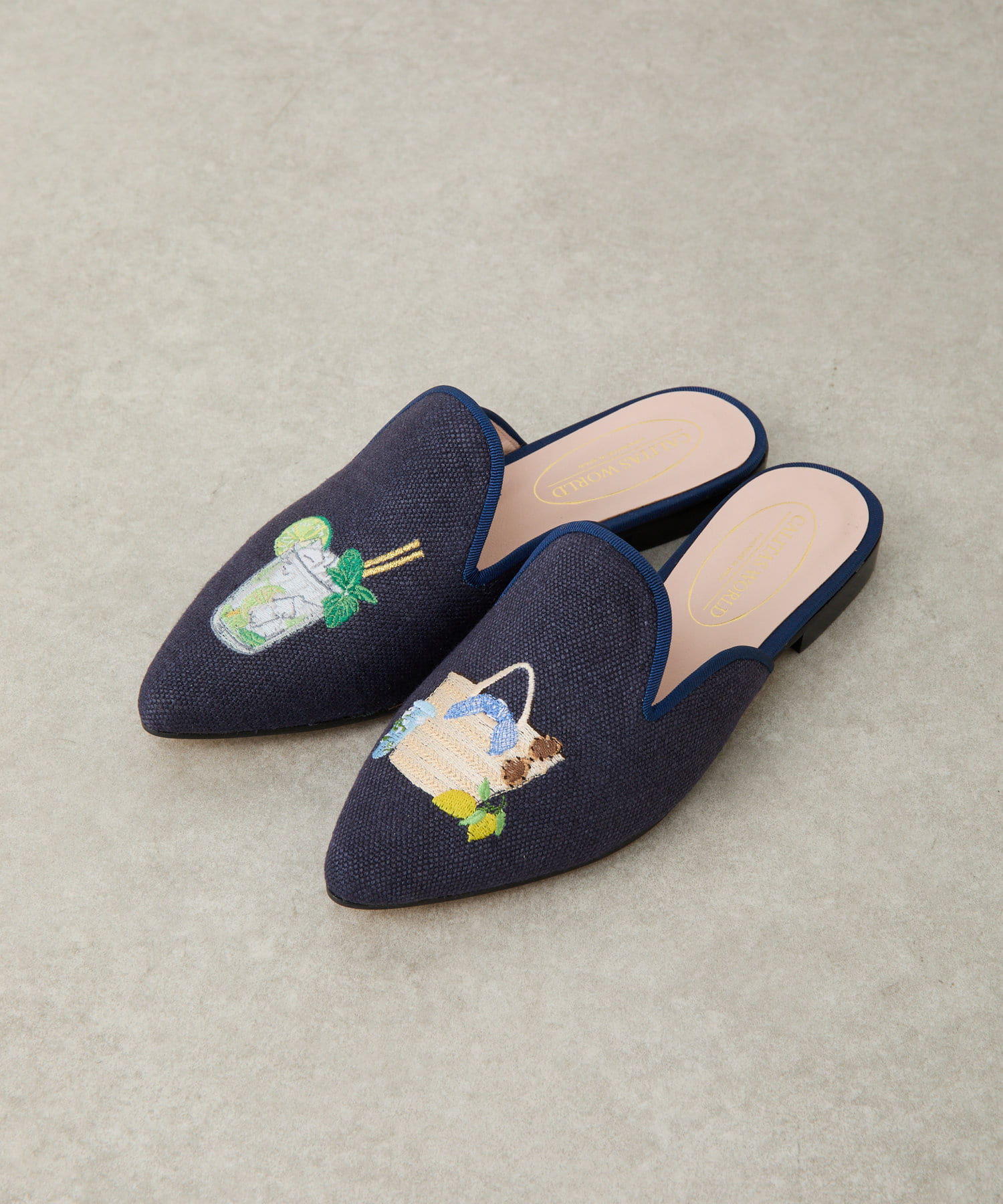 BEARDSLEY(ビアズリー) 《CALITAS WORLD》刺繍ミュール