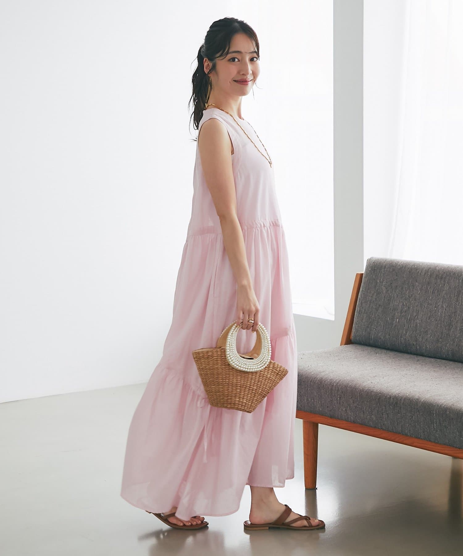 ★boohoo★ アシンメトリー スプリット マキシ ワンピース □シアーオパール アシンメトリーワンピース｜トゥモローランド
