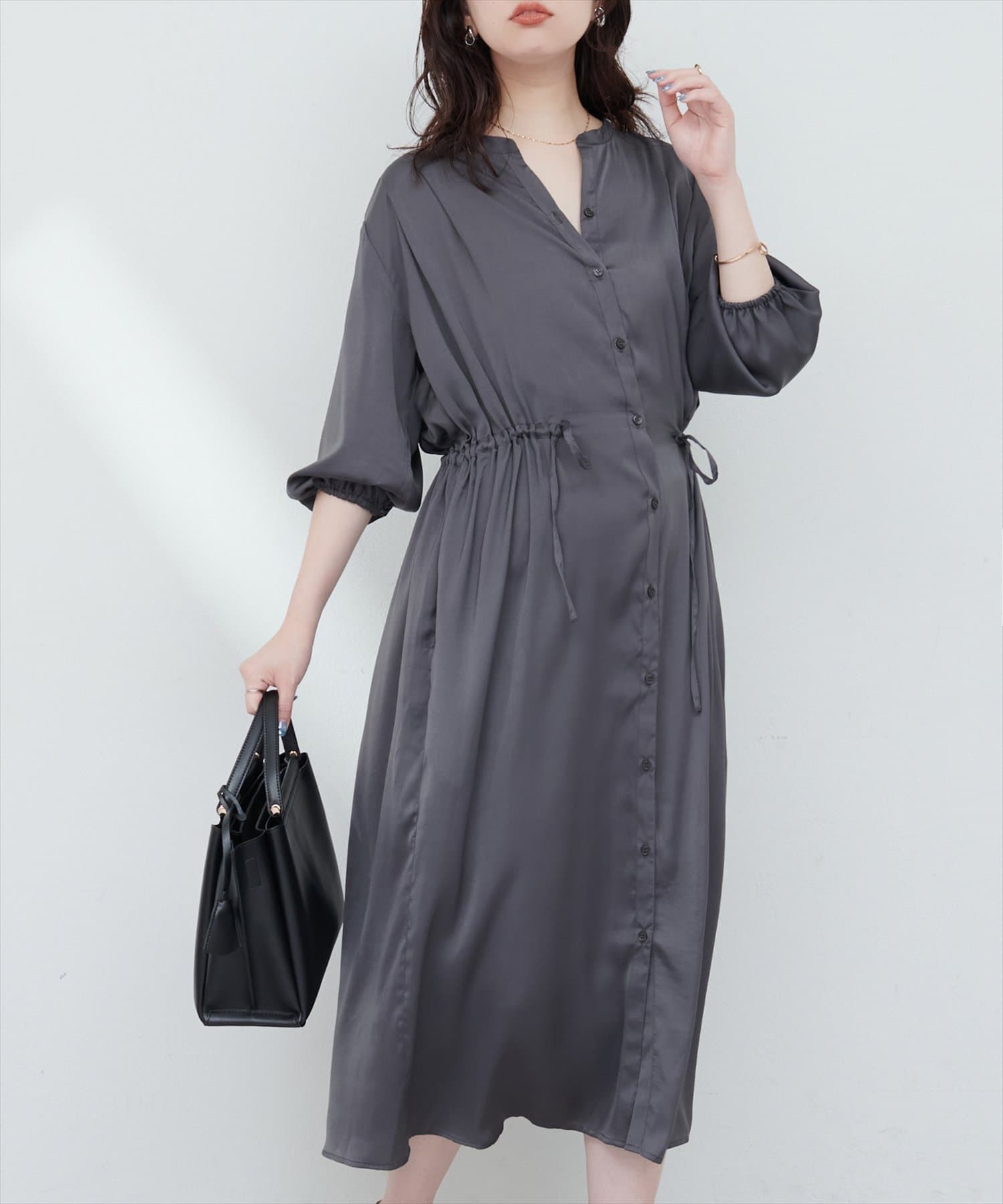 NICE CLAUP / OLIVE des OLIVE OUTLET(ナイスクラップ  / オリーブ デ オリーブ アウトレット) 【natural couture】たっぷりギャザーサテンワンピース