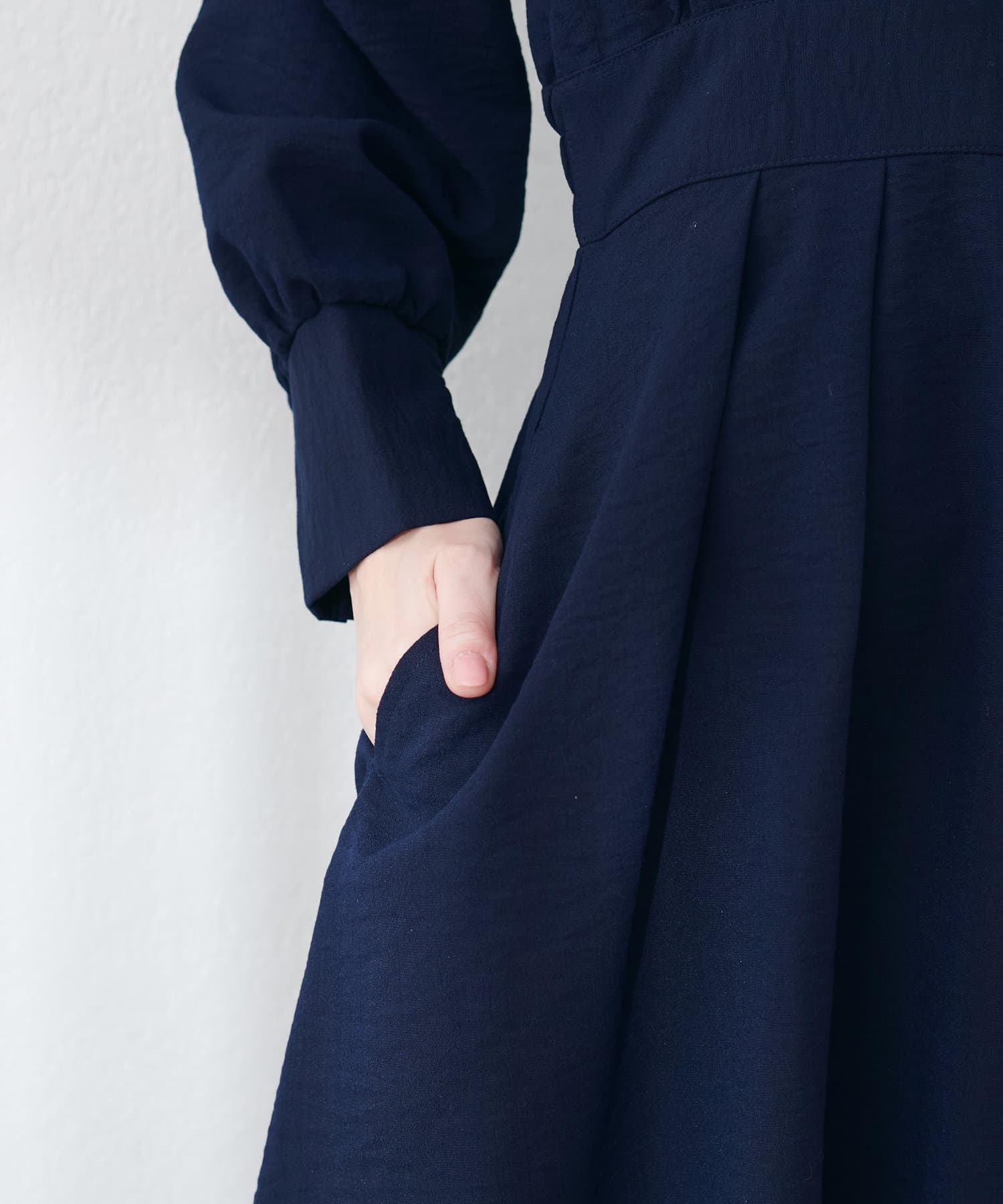 NICE CLAUP / OLIVE des OLIVE OUTLET(ナイスクラップ  / オリーブ デ オリーブ アウトレット) 【natural couture】ミニタリースキッパー衿ワンピース