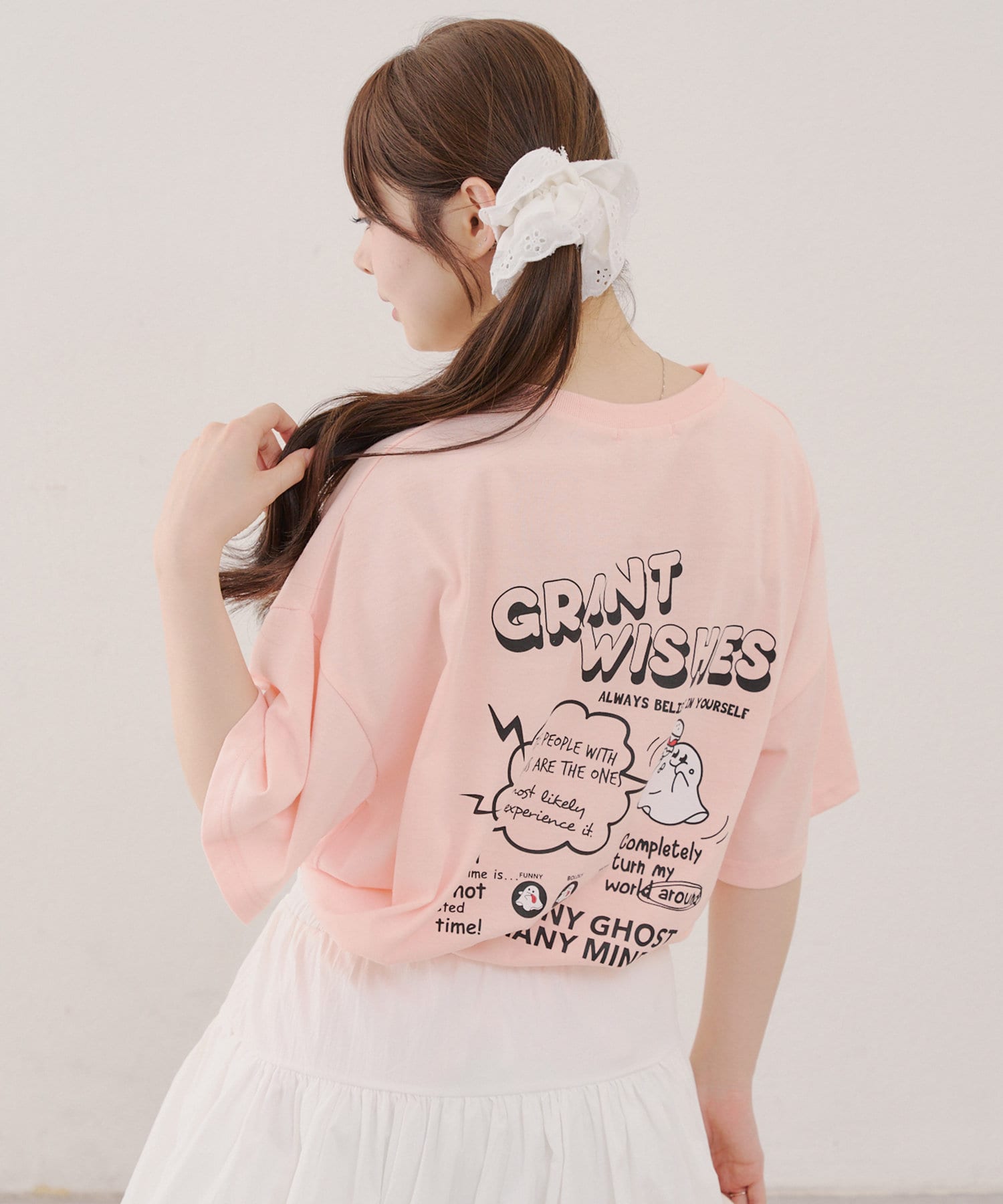 【2025SS continuer de NICE CLAUP】■ デザイ ン・人気シリーズ♪オバケプリントTシャツ・ポップなプリントデザインで後ろ姿まで可愛いアイテム・オーバーサイズなので、体の気に