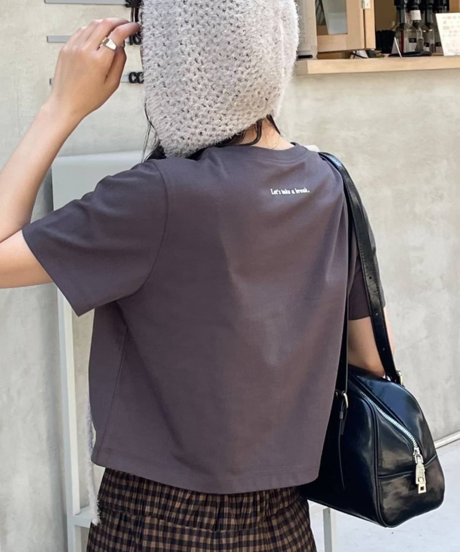 COLONY 2139(コロニー トゥーワンスリーナイン) 【PIKO企画 / リバイバル】バックロゴ刺繍コンパクトTシャツ