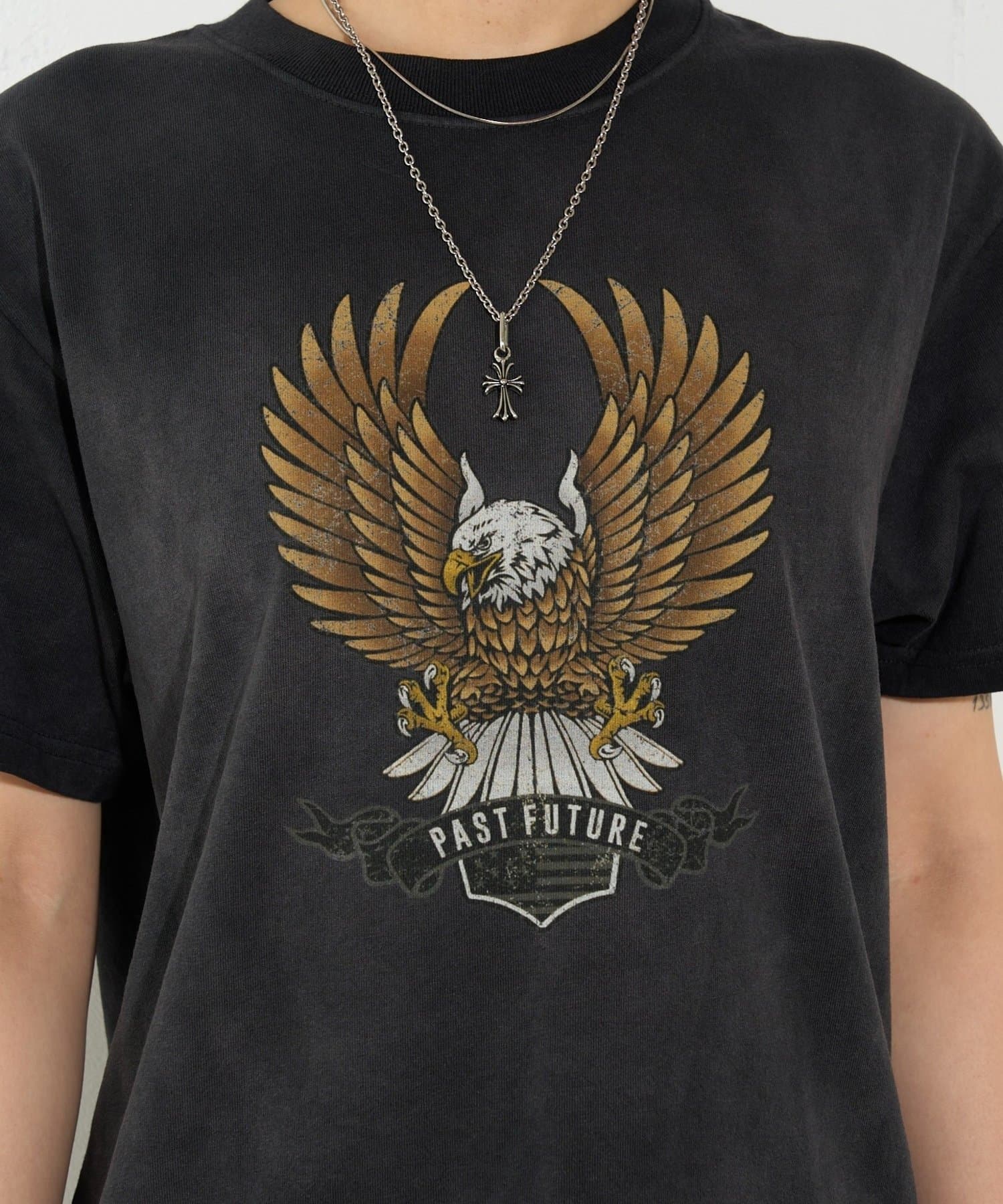 WHO’S WHO gallery(フーズフーギャラリー) イーグルTEE
