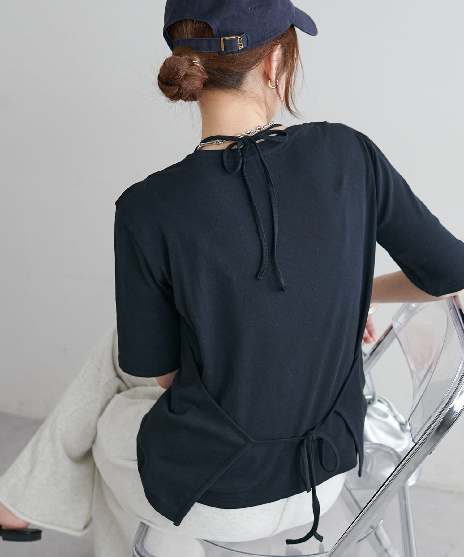 一枚でレイヤードスタイルが叶う！●デザインTシャツとキャミソールをレイヤードしたようなデザインがこなれ感を演出。重ね着する手間なく、簡単にトレンドのレイヤードスタイルが完成します。程よくゆとりのあるシ