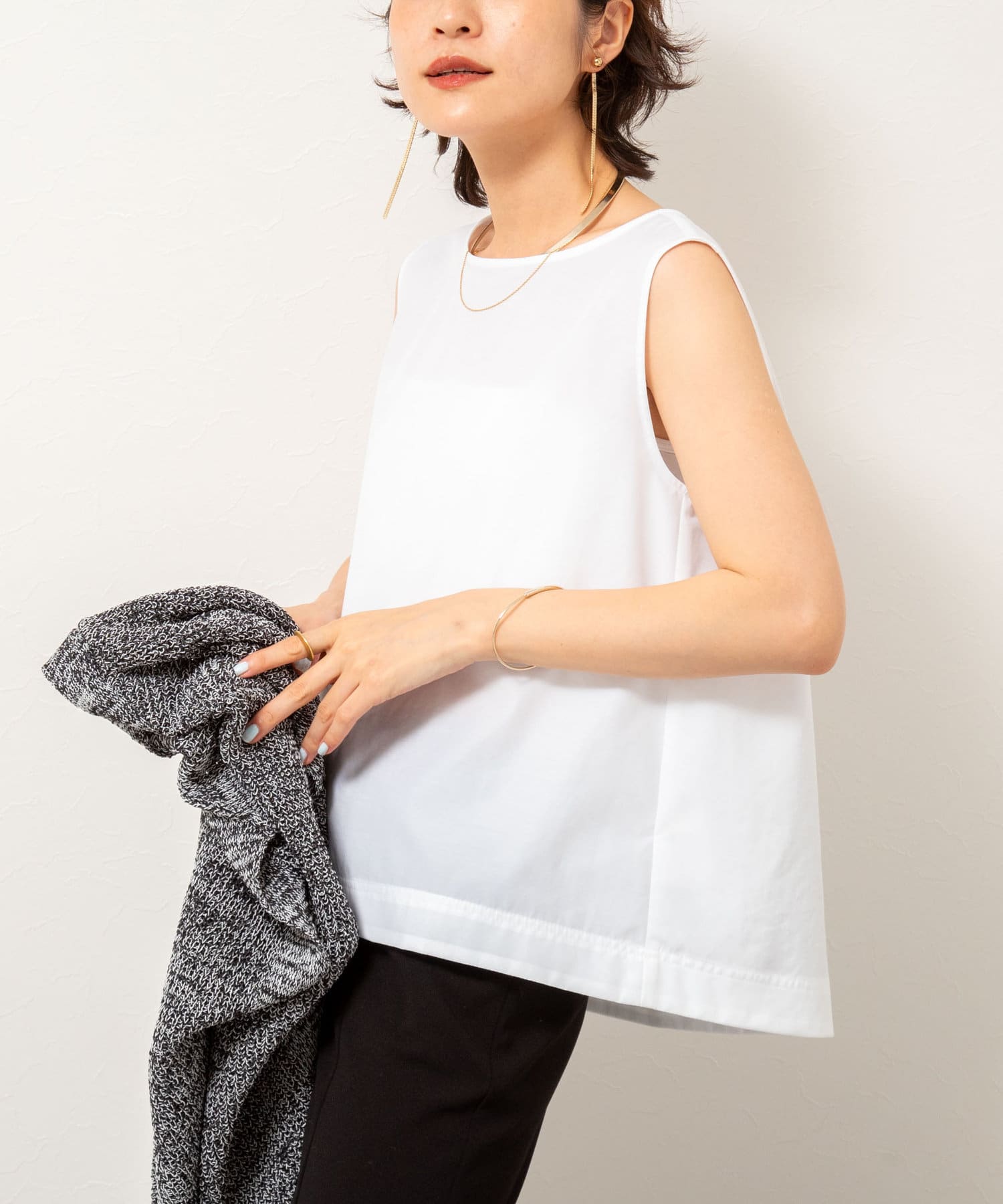 ◇25SS◇2nd NOLLEY'S◆Point・大人気のエクセルテックタンブラー素材を使用したブラウス・微光沢のある軽い素材・反発感があり、洗濯後や着用時にシワになりにくいのが魅力・程よい