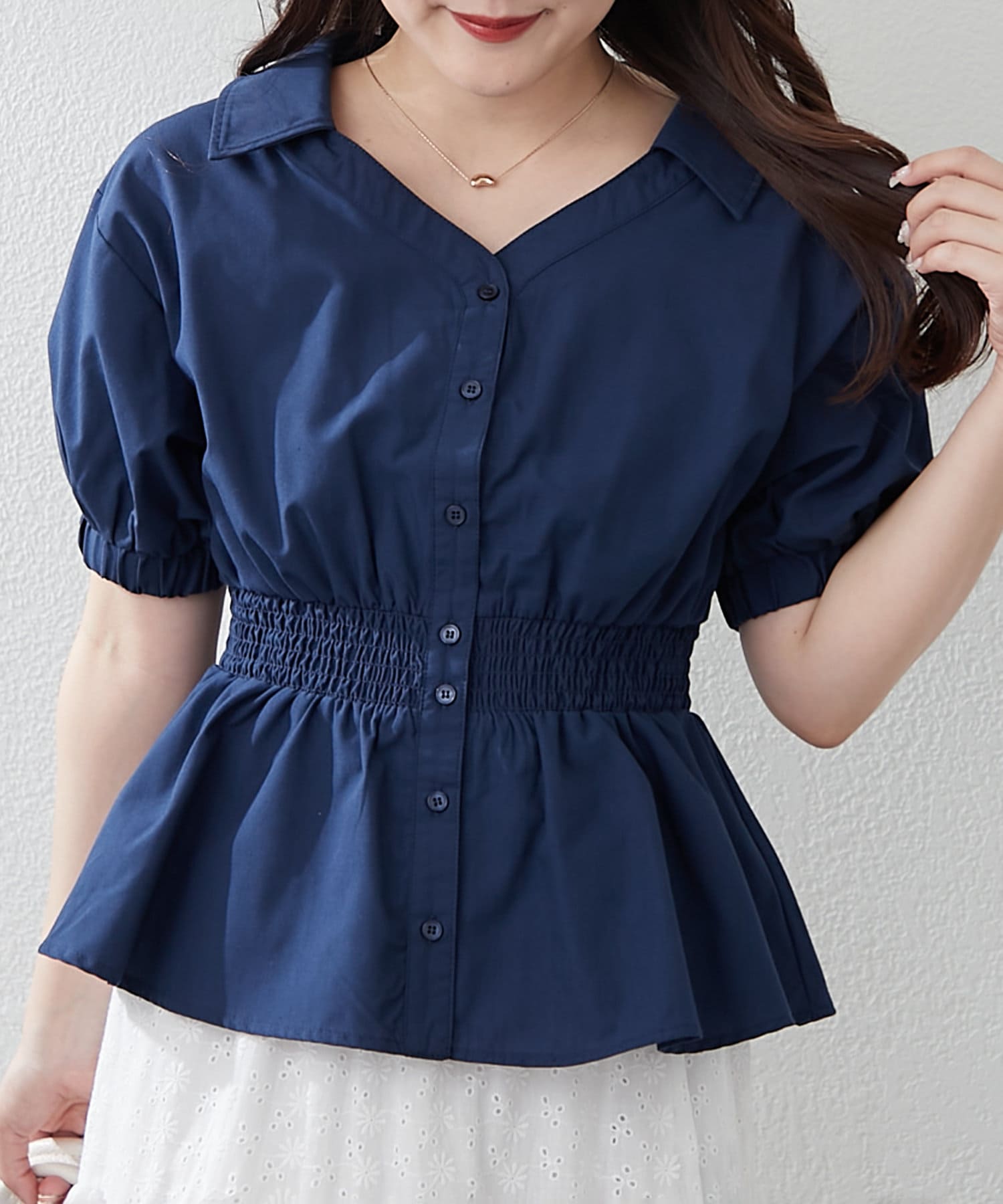 Remind me and forever(リマインドミーアンドフォーエバー) 【スタイルアップ効果抜群】スキッパー半袖ブラウス