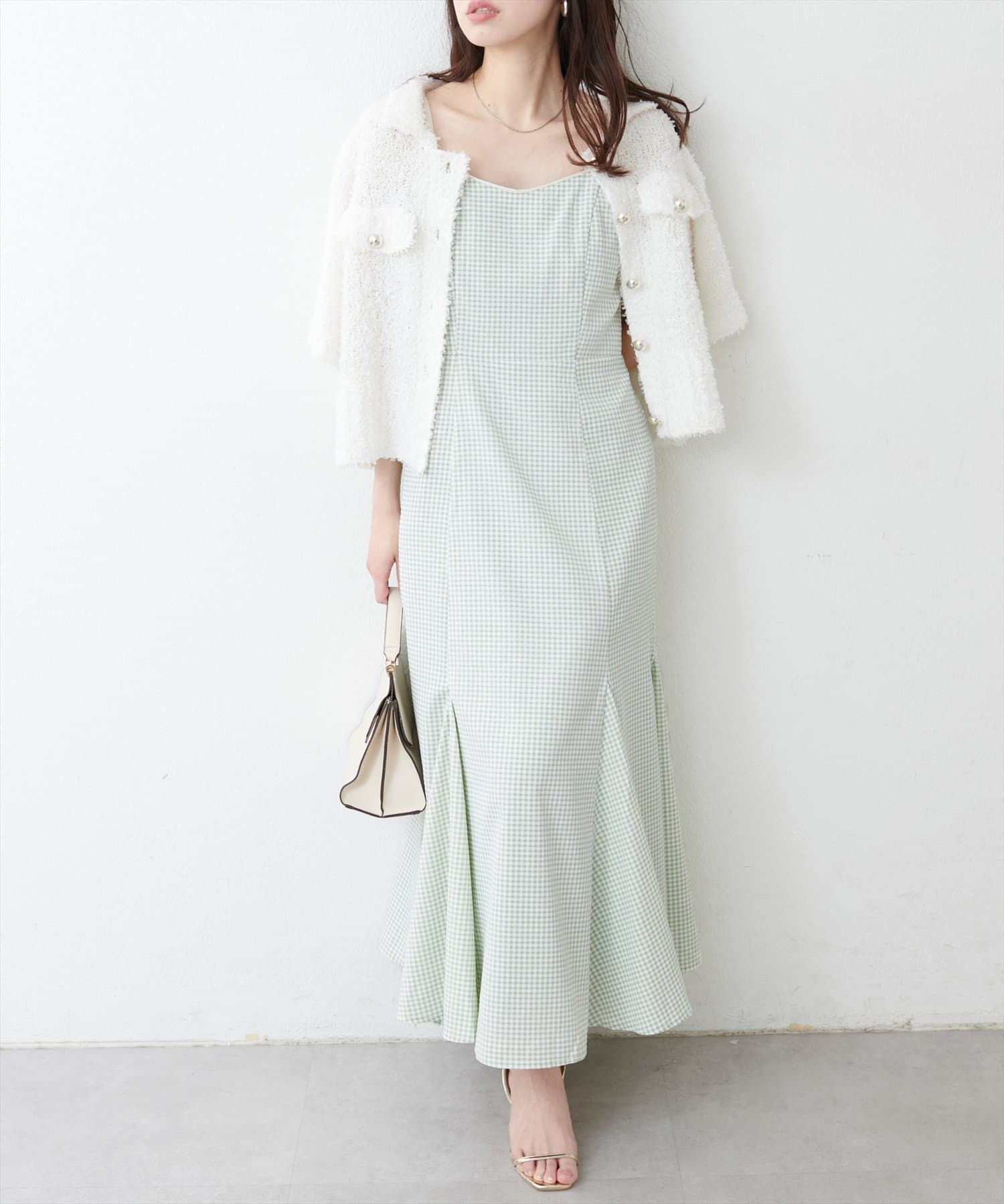 NICE CLAUP / OLIVE des OLIVE OUTLET(ナイスクラップ  / オリーブ デ オリーブ アウトレット) 【natural couture】裾ボリュームシアーキャミワンピ