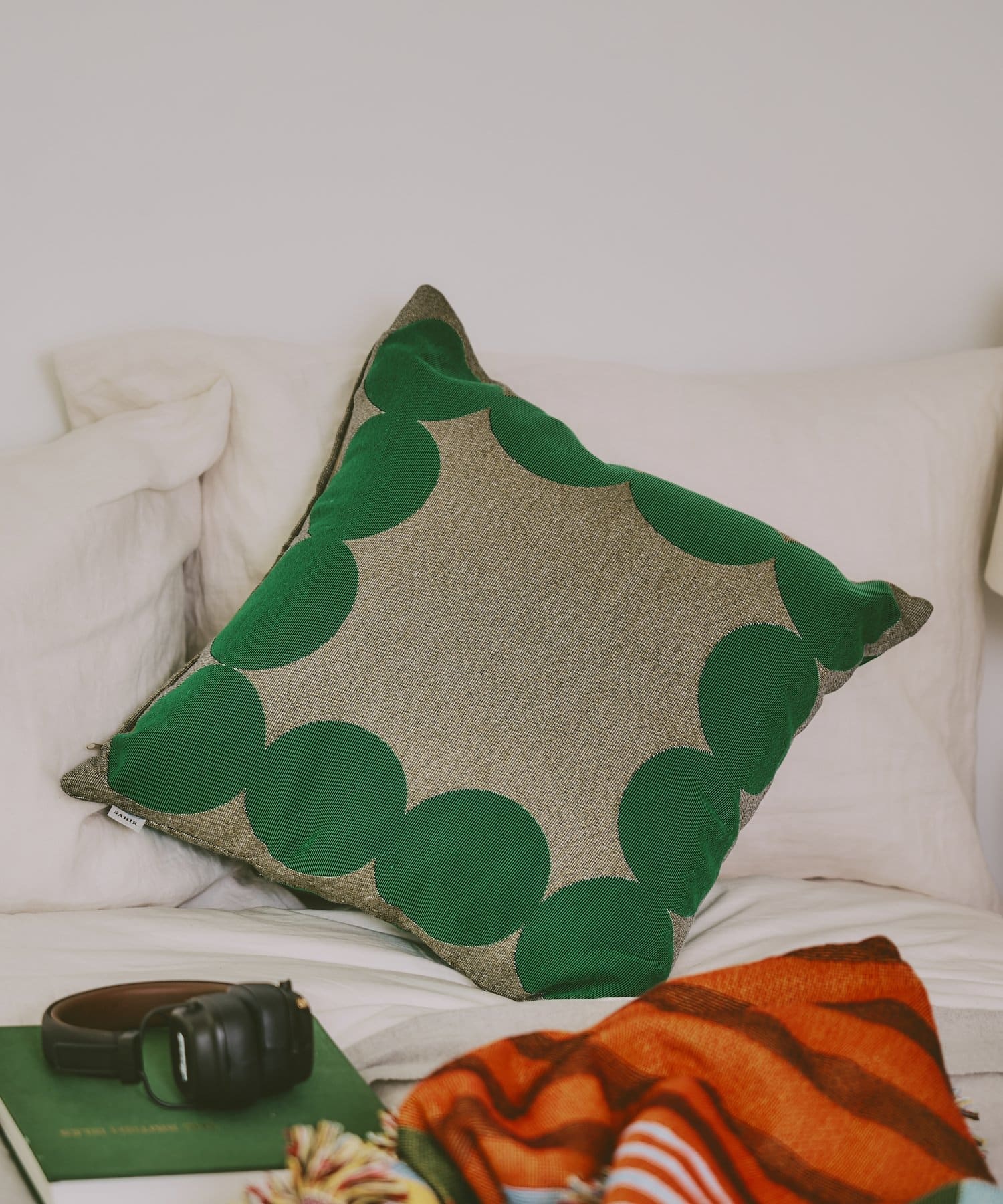 BIRTHDAY BAR(バースデイバー) 【SAHIR サヒール】Jacquard cushion cover